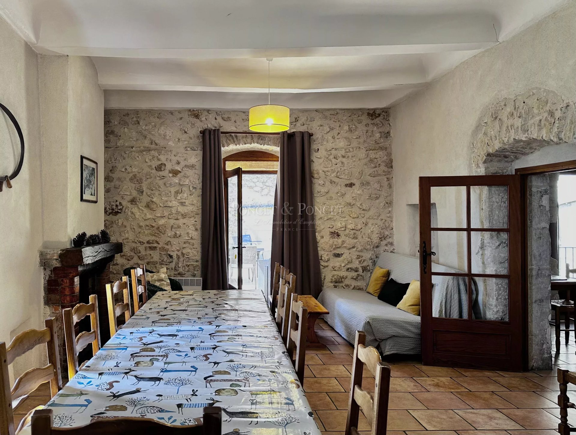 20 Bedroom Villa/Townhouse's Image 11