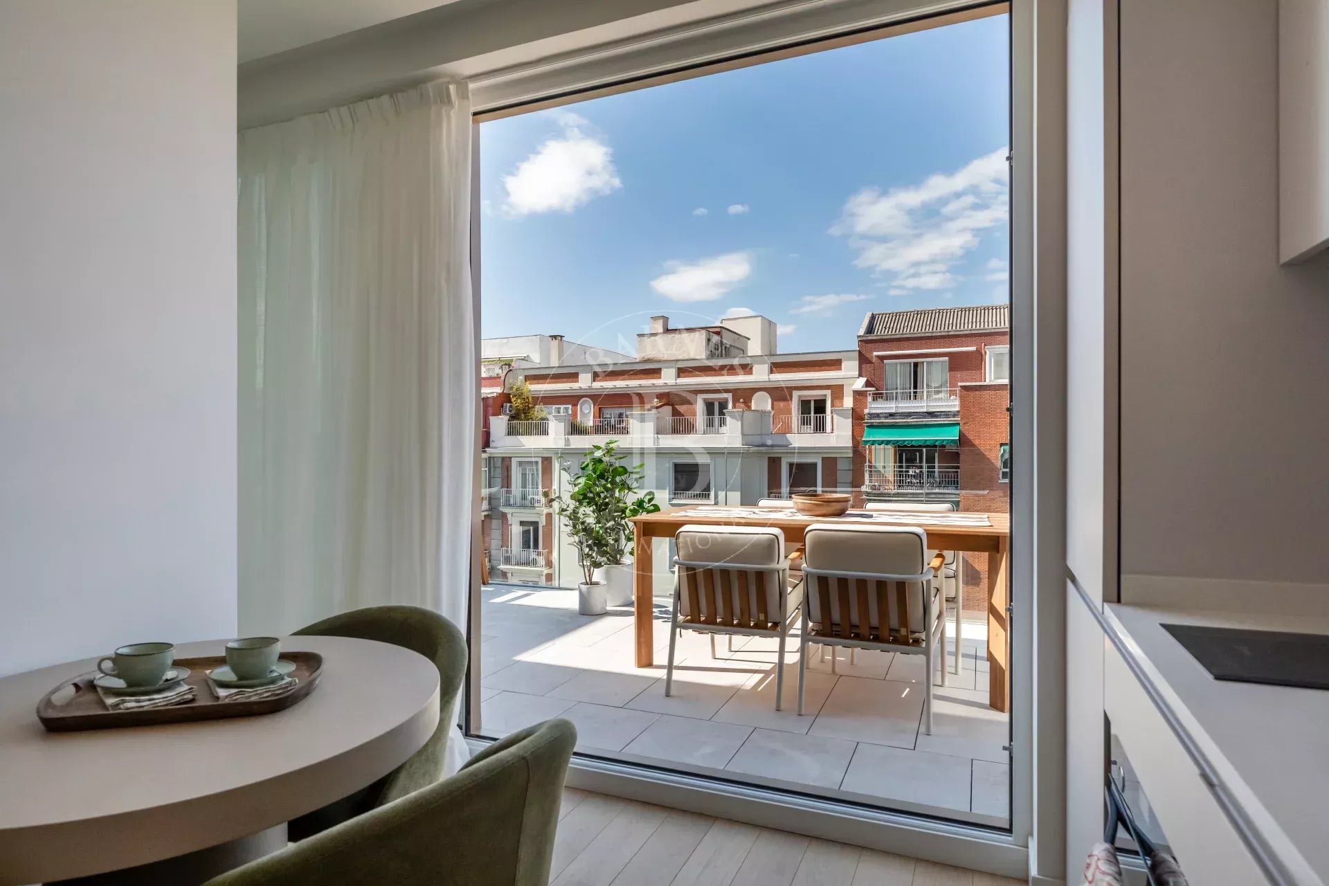 Daire Madrid - picture 6