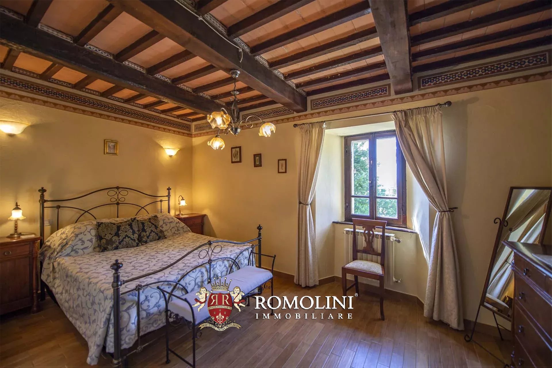10 Bedroom Villa/Townhouse's Image 53