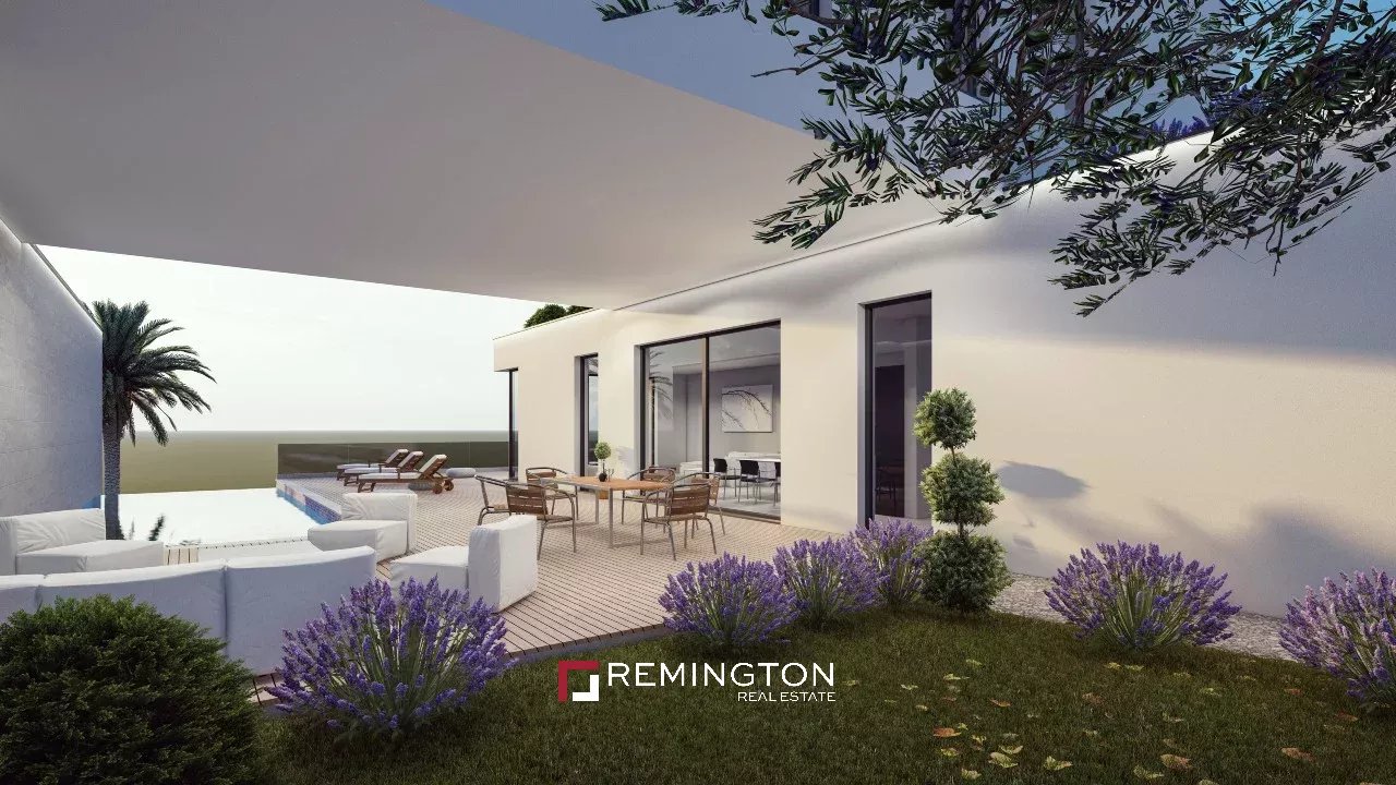 4 Bedroom Villa/Townhouse's Image 6