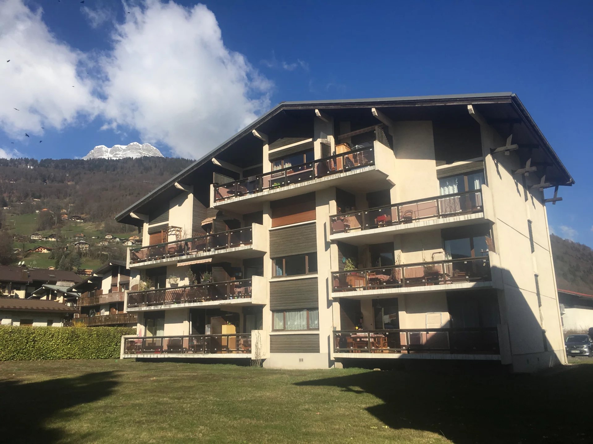 Agence immobilière de 