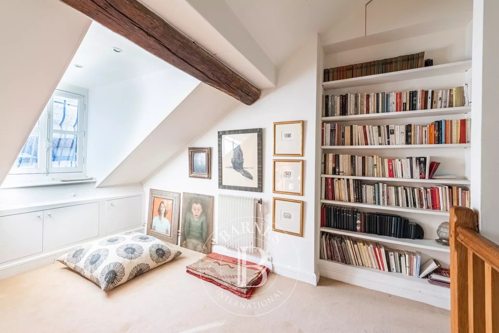 Daire Paris 4ème - picture 16