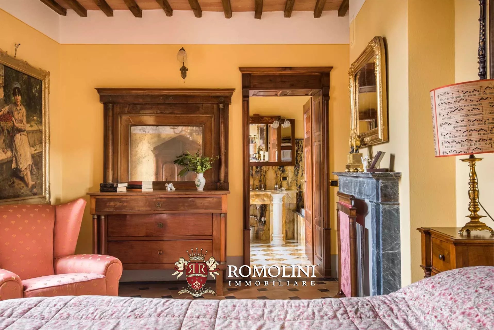 12 Bedroom Villa/Townhouse's Image 35