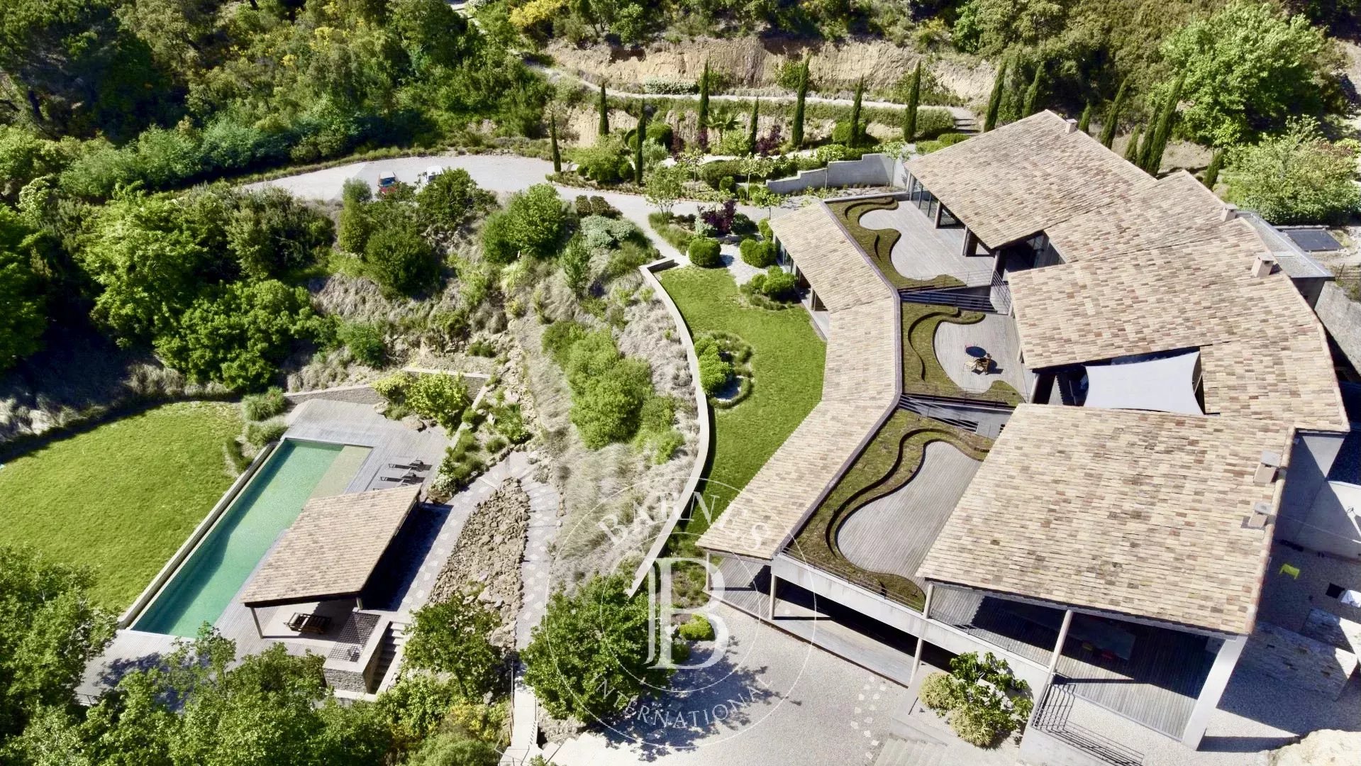 Villa Grimaud  -  ref 5381320 (picture 1)
