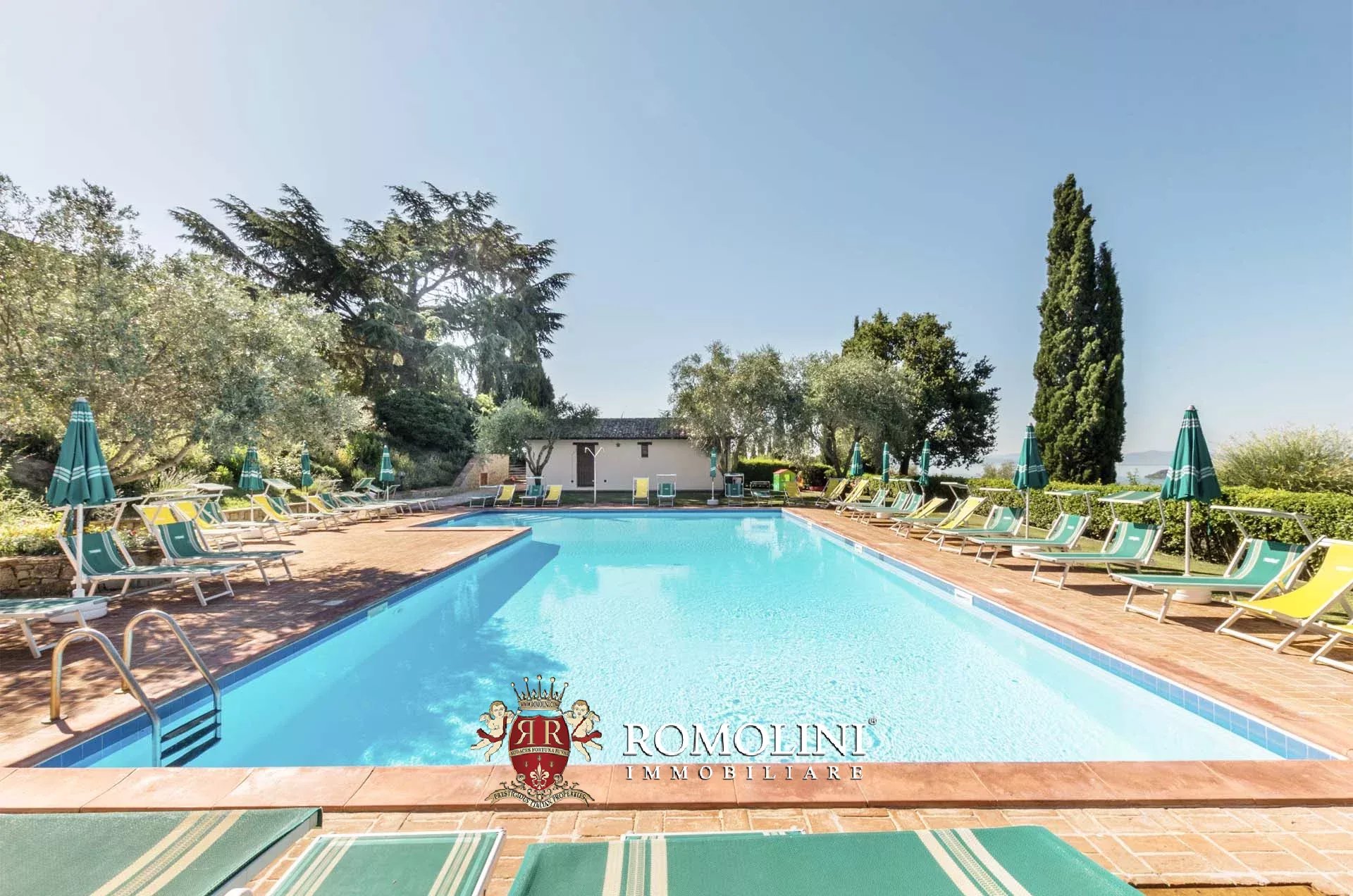 35 Bedroom Villa/Townhouse's Image 5