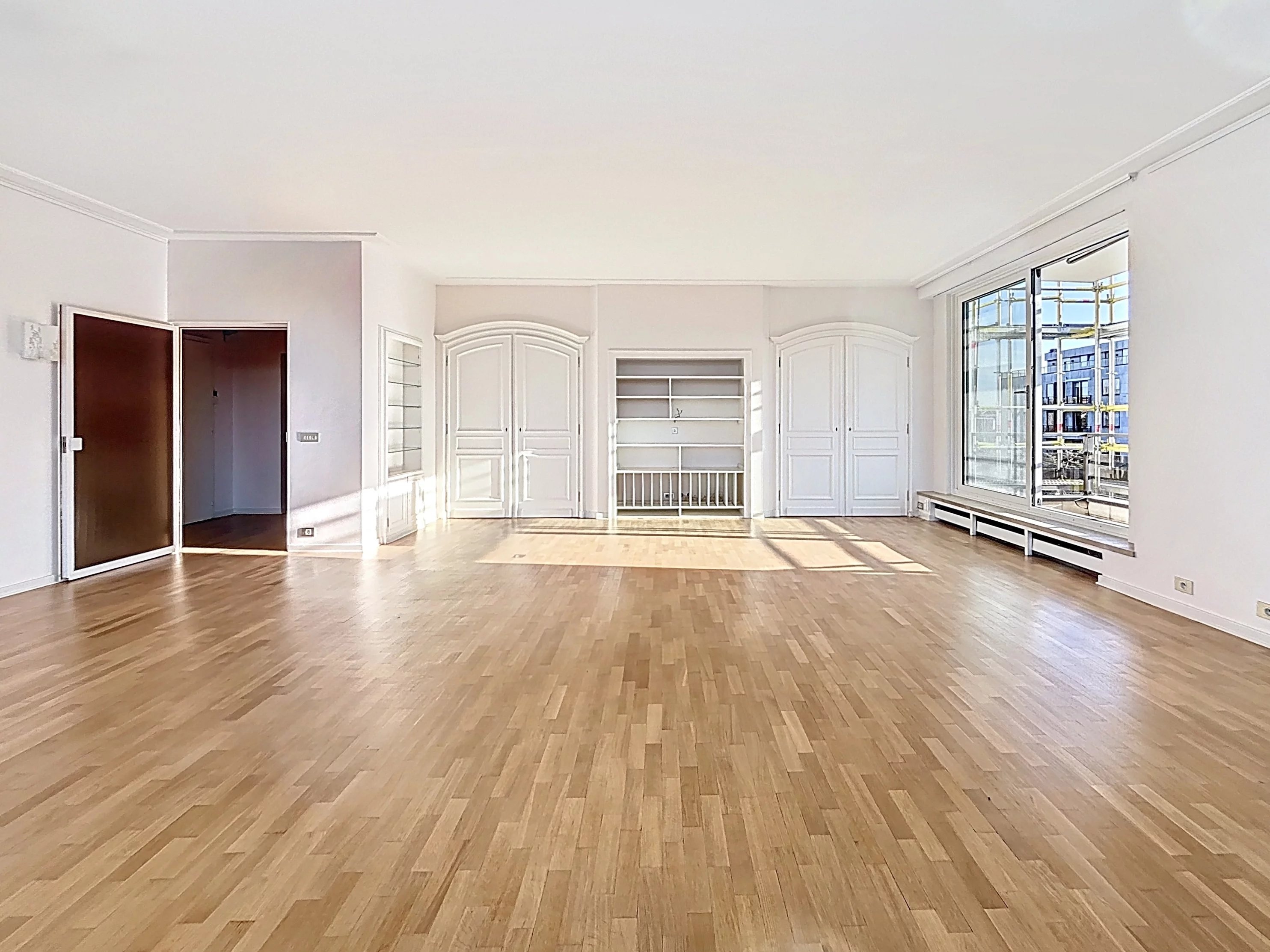 Appartement 3 chambres, terrasses, 2 garages