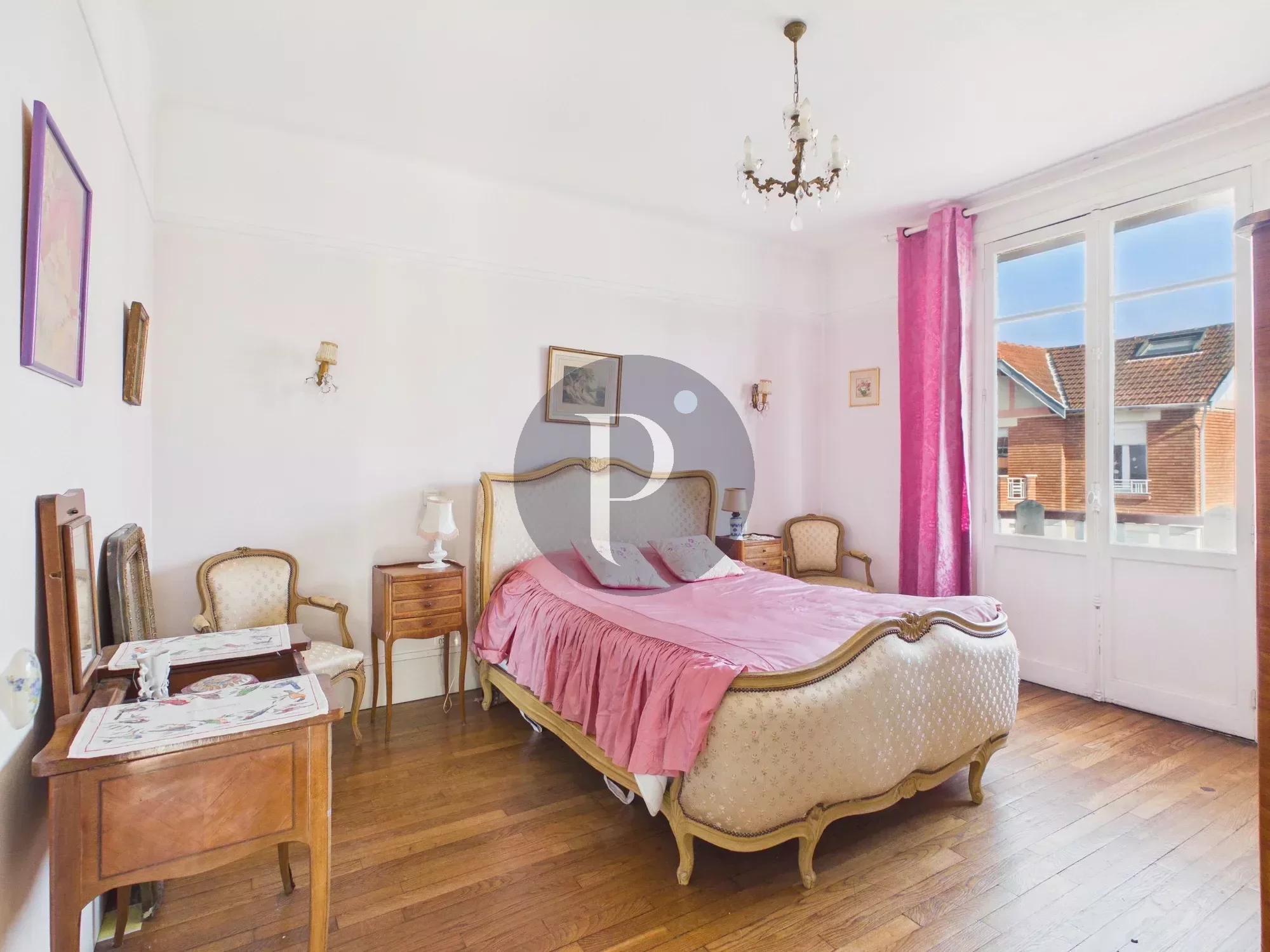 vente-maison-7-pieces-sceaux-86783723