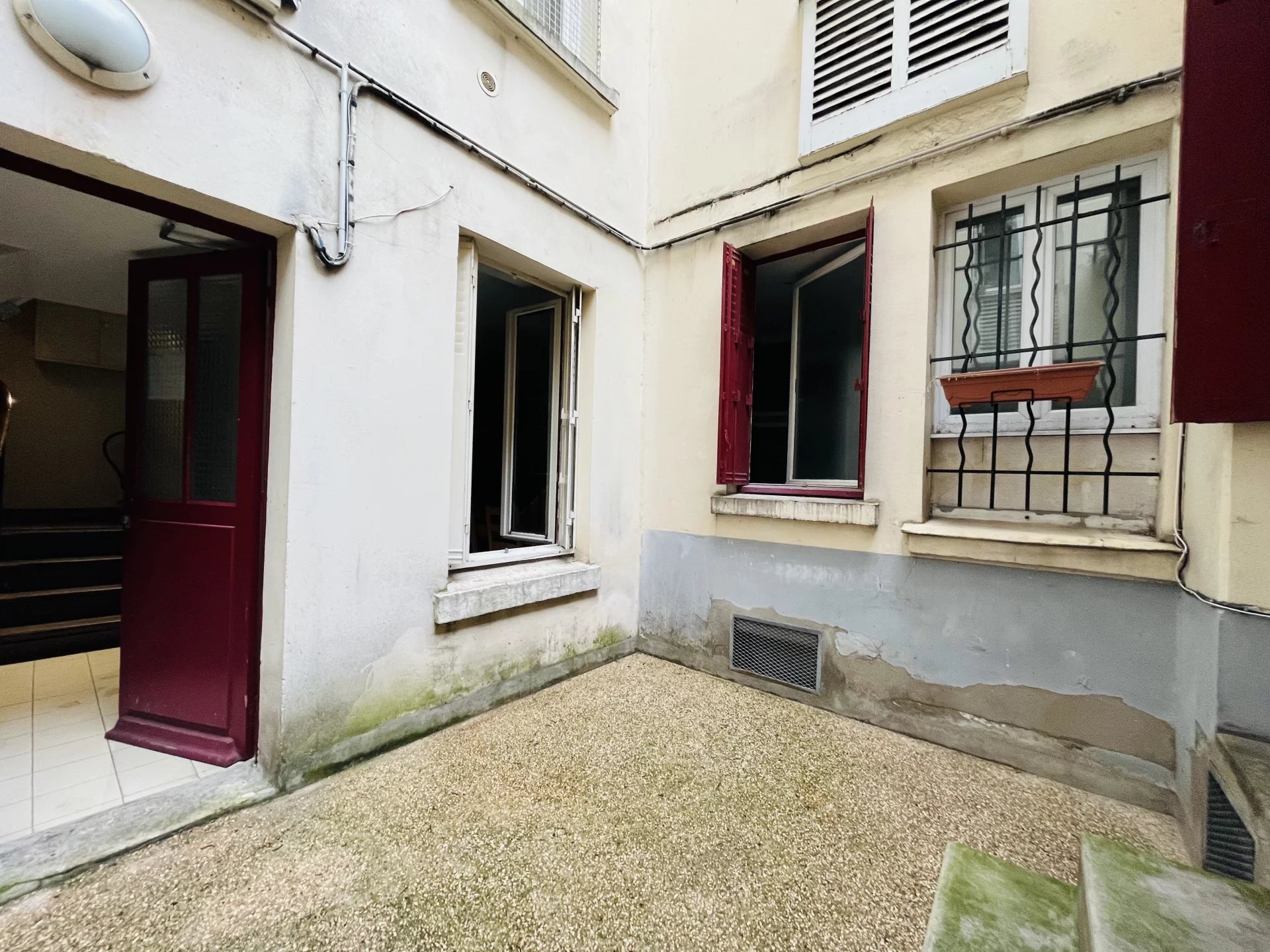 STUDIO MONTMARTRE 16m2