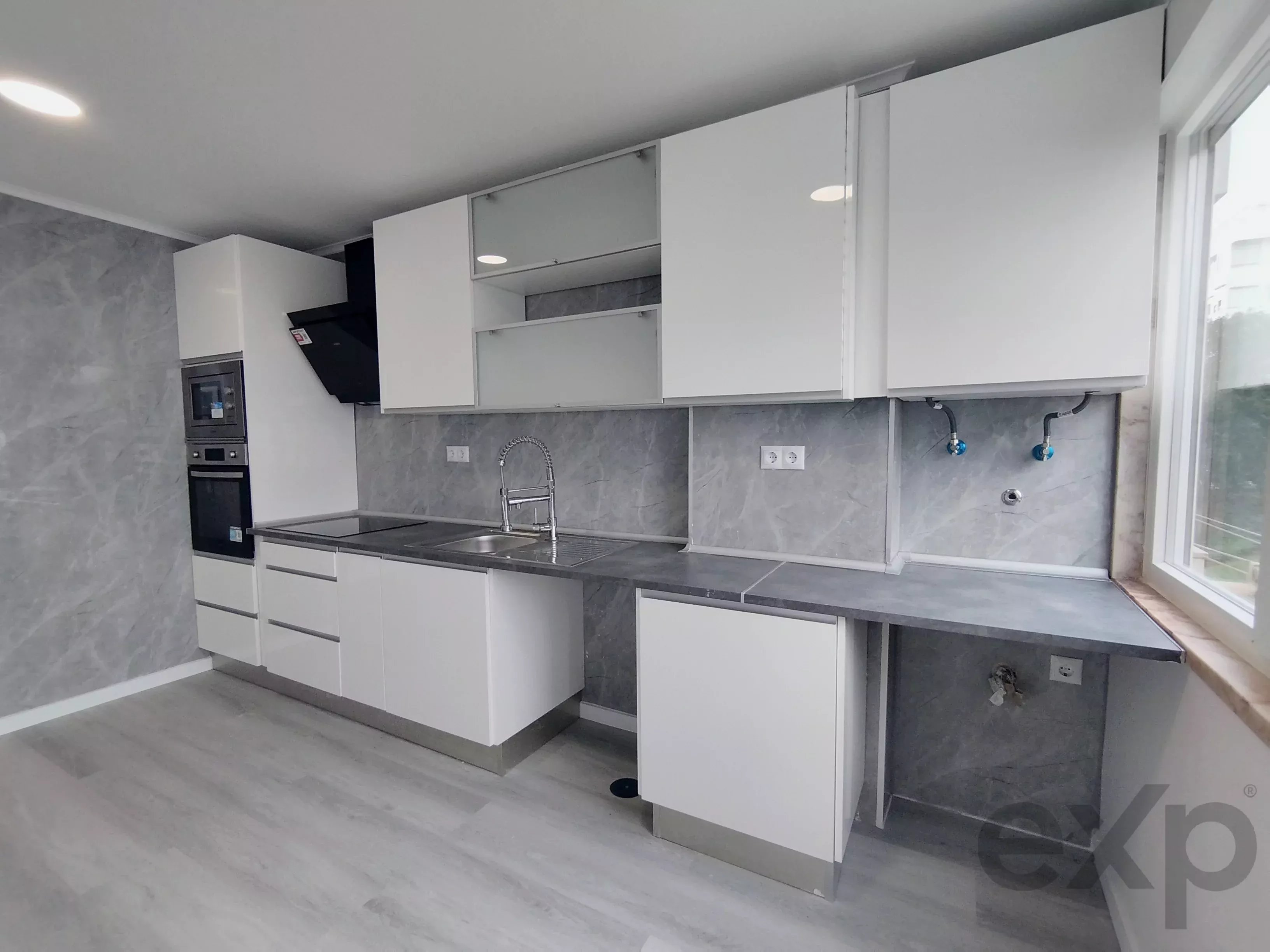 Central 2-Bedroom Apartment in Oeiras: Comfort, Elevator and Premium Location 86191632 image 28