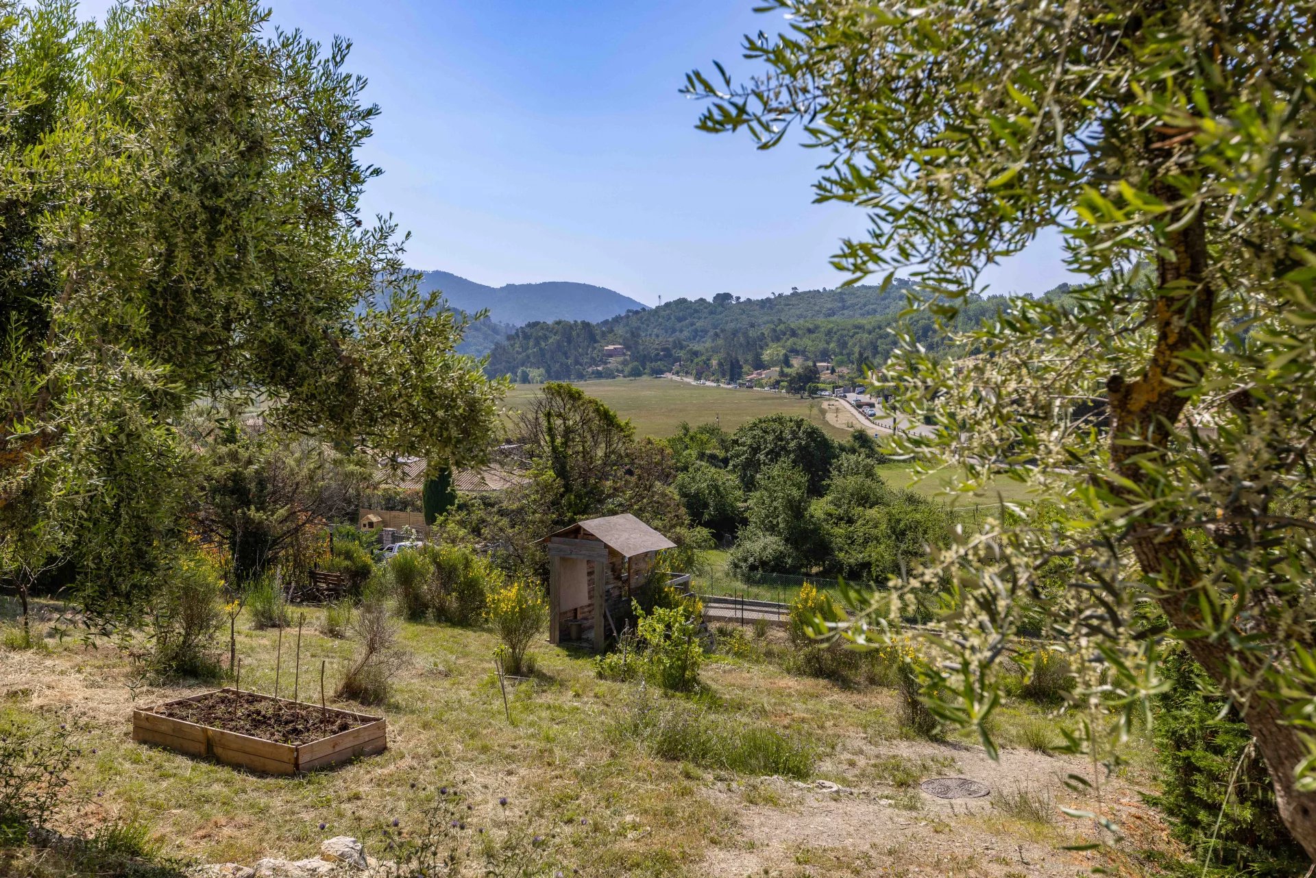 Levens Villa individuelle 4-5 pièces 119 m² de 2023 / résidentiel / vue dégagée collines et montagnes / position dominante / exposition SUD