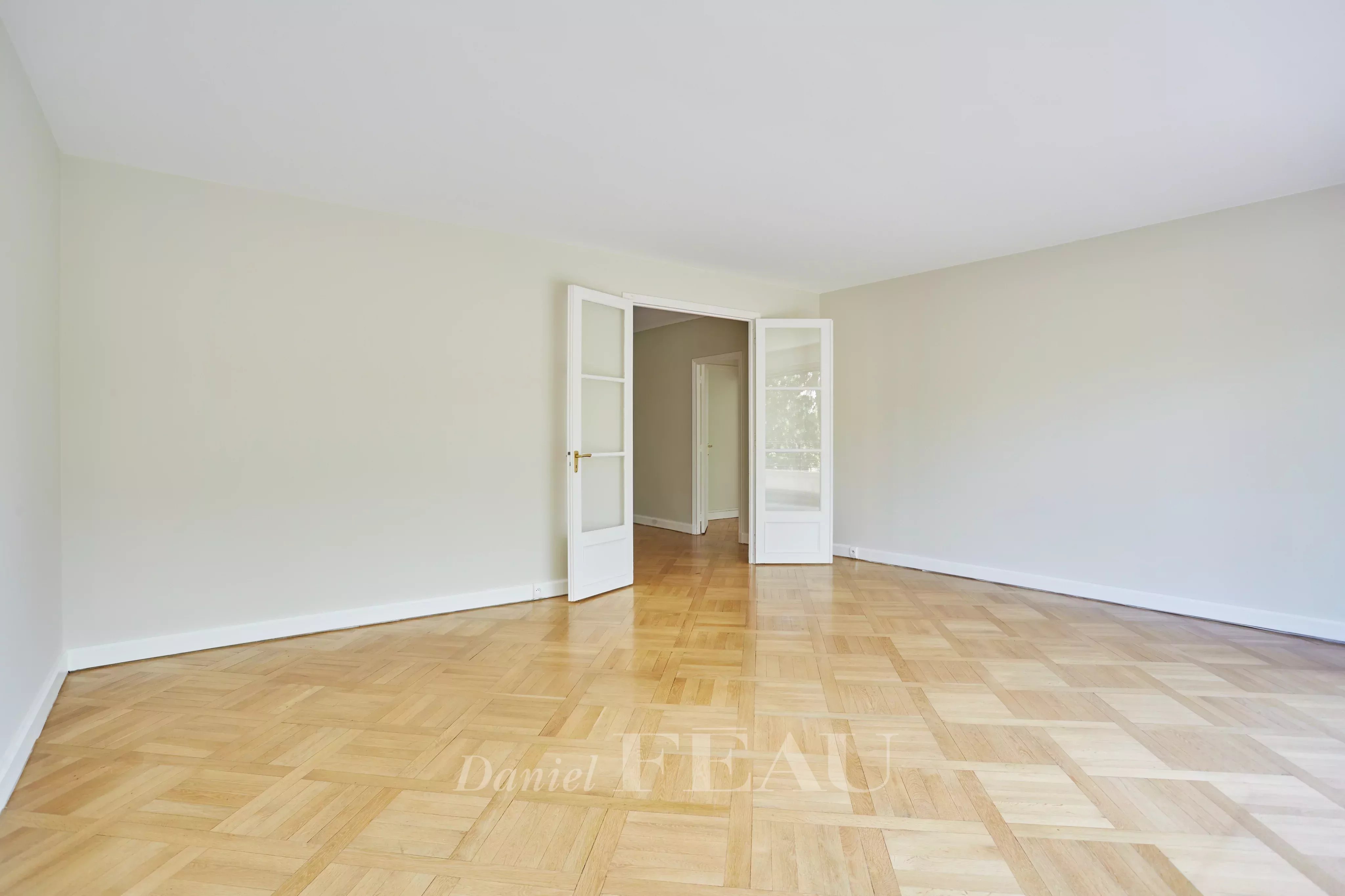 Rental Apartment Paris 16th