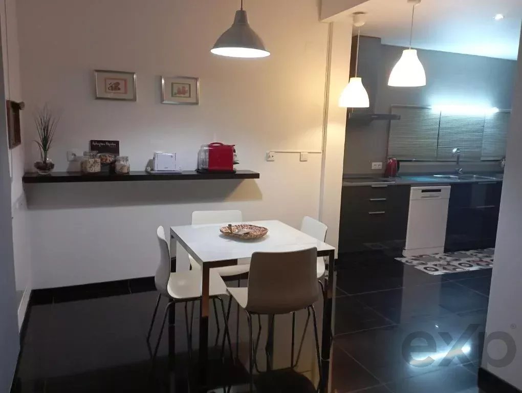 5-Bedroom Villa (2 x 3-Bedroom + 1 x 2-Bedroom Units) 86873882 image 16