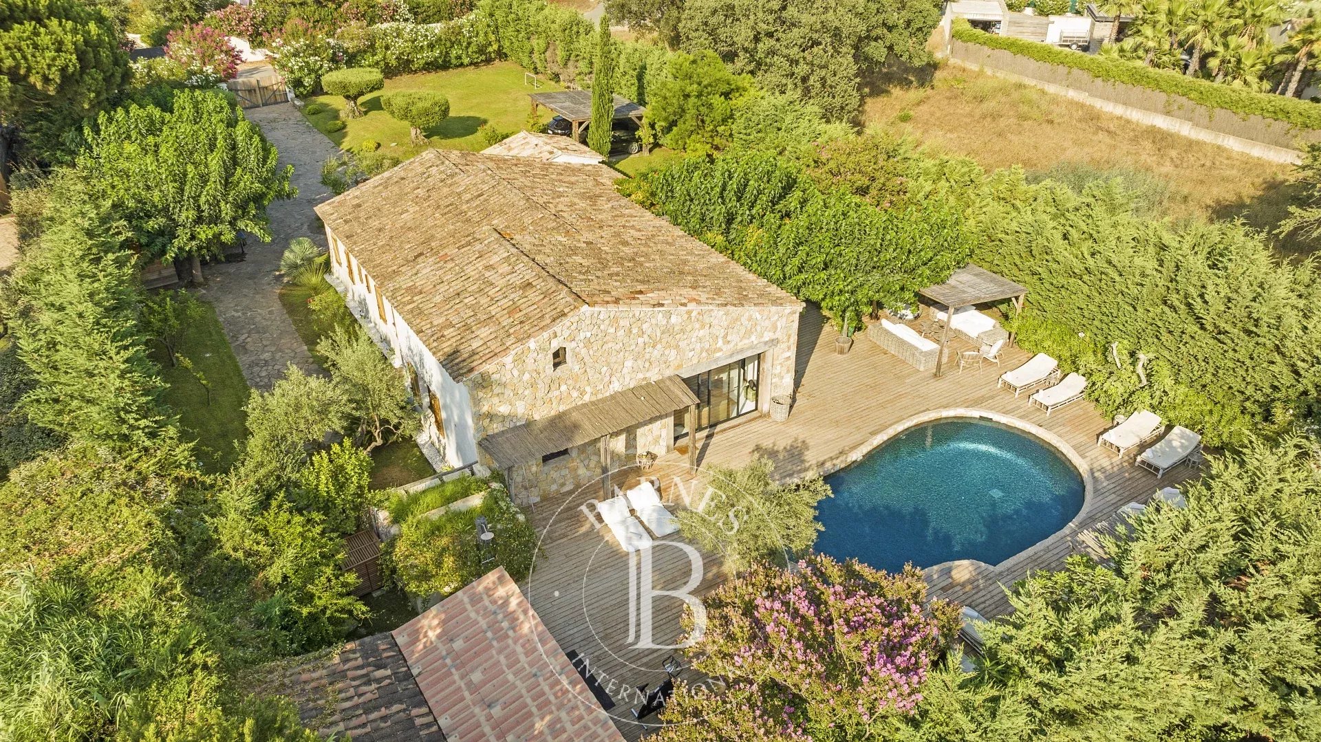 SEASONAL RENTALS - GRIMAUD - MODERN VILLA - 5 BEDROOMS - picture 8