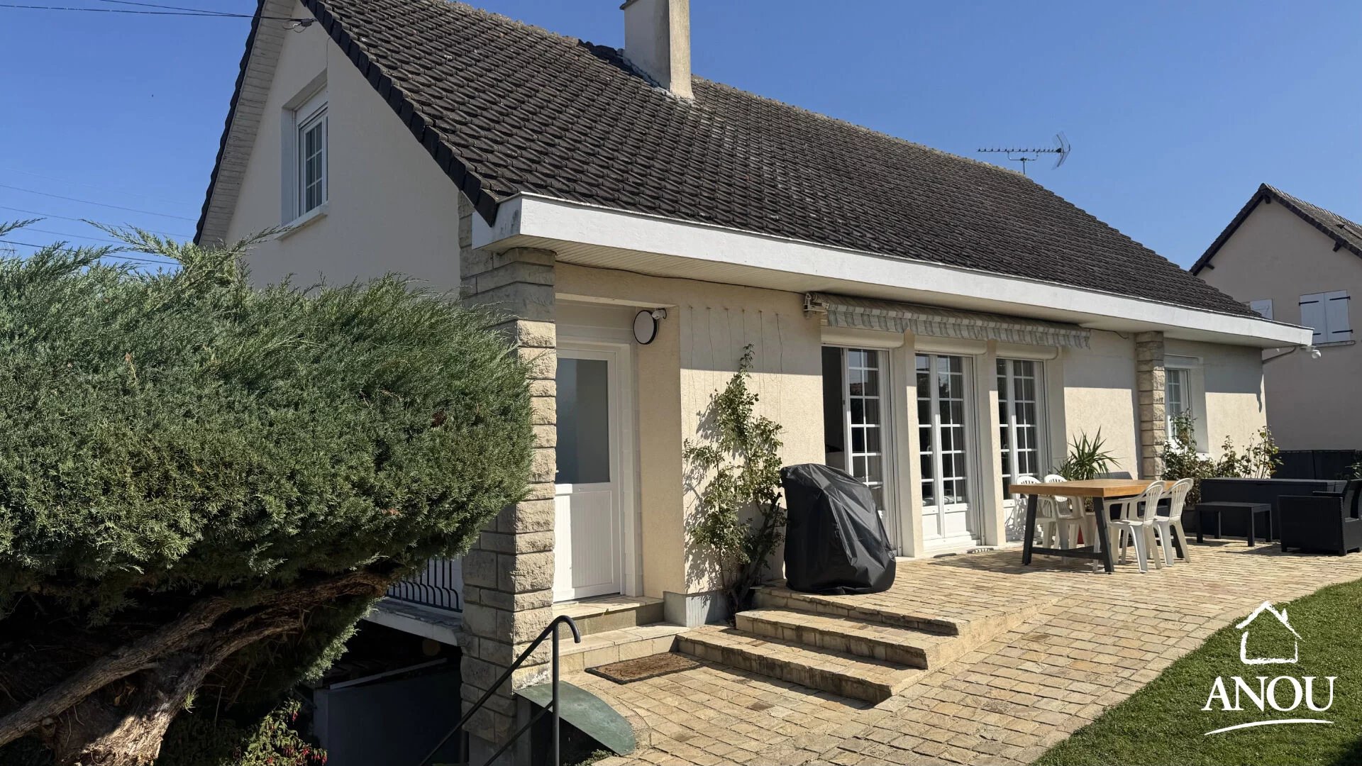MAISON FAMILIALE : 5 CHAMBRES, COMMERCES, ECOLES A PIED !