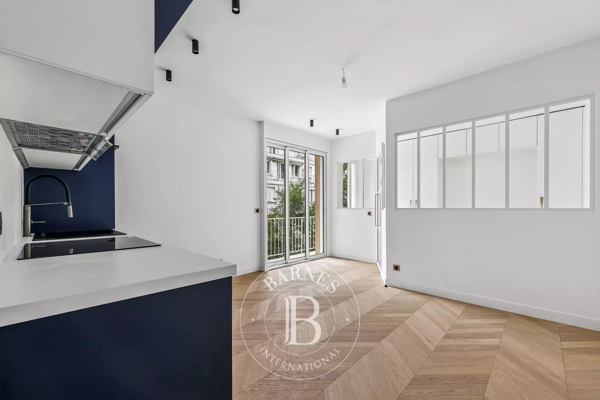 Appartement Paris 75007  -  ref 87155502 (picture 1)