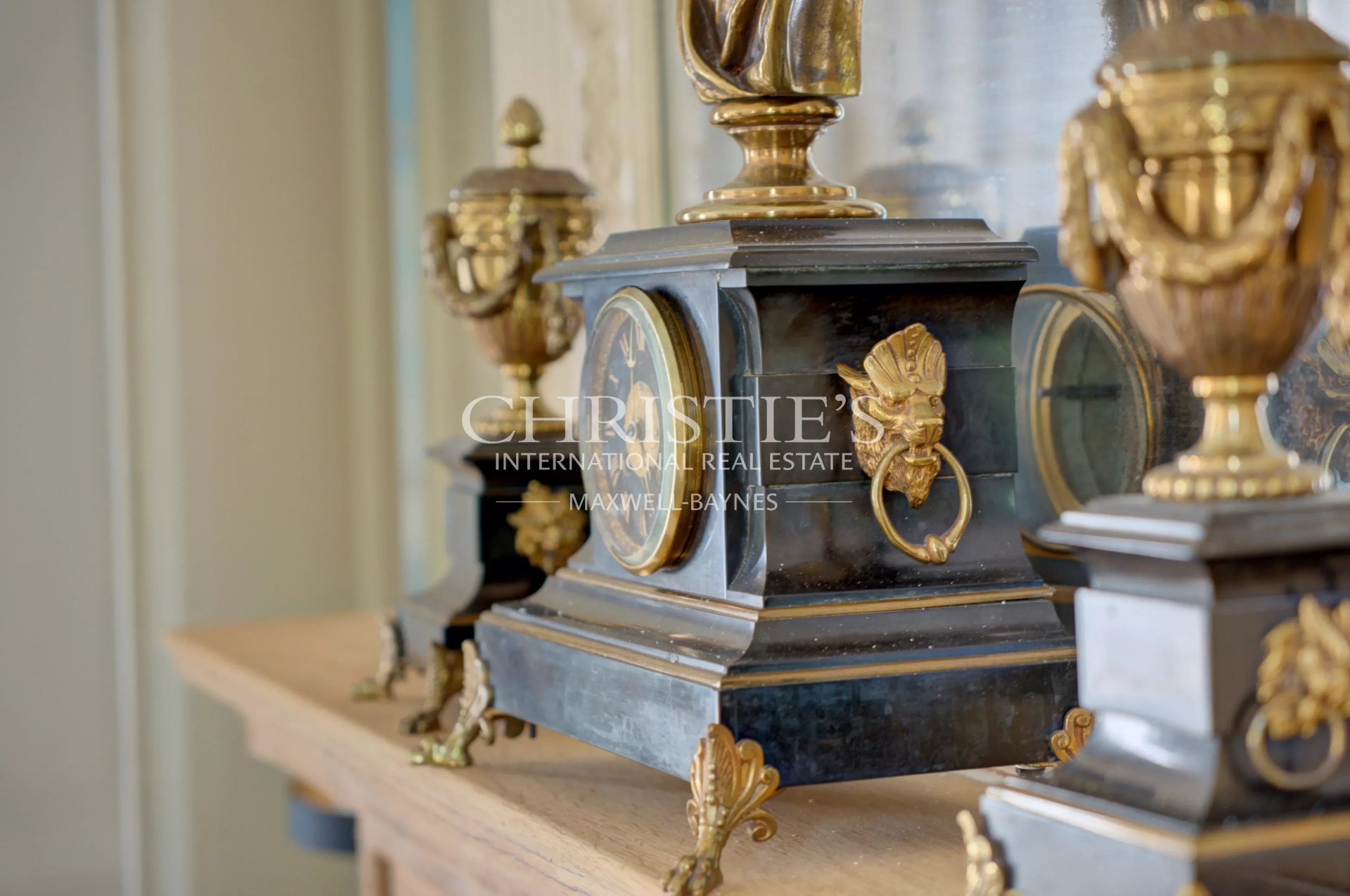 9 Bedroom Chateau's Image 6