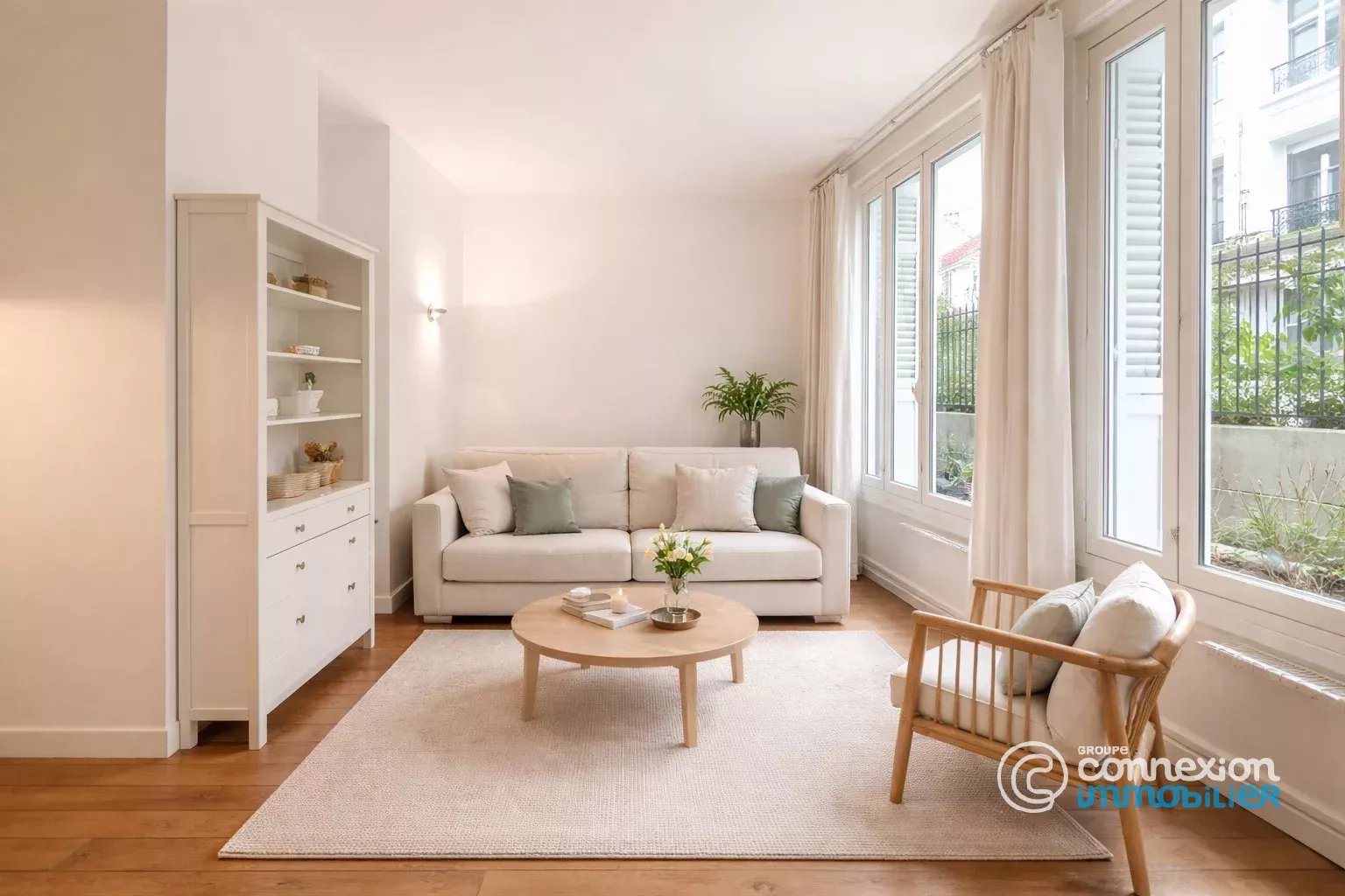 Deux pièces avec une belle hauteur sous plafond