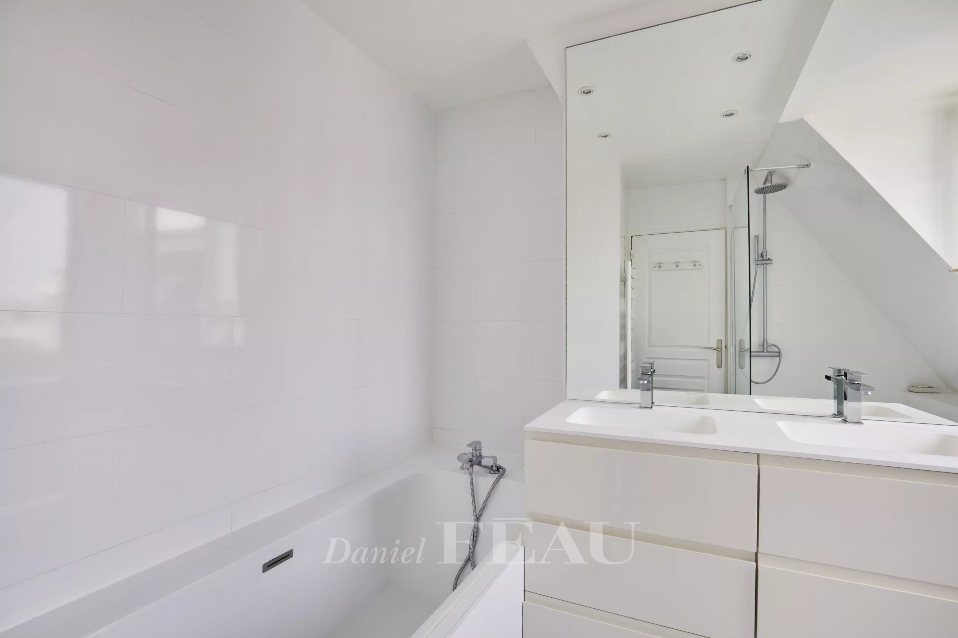 3 Bedroom Apartment/Flat's Image 12