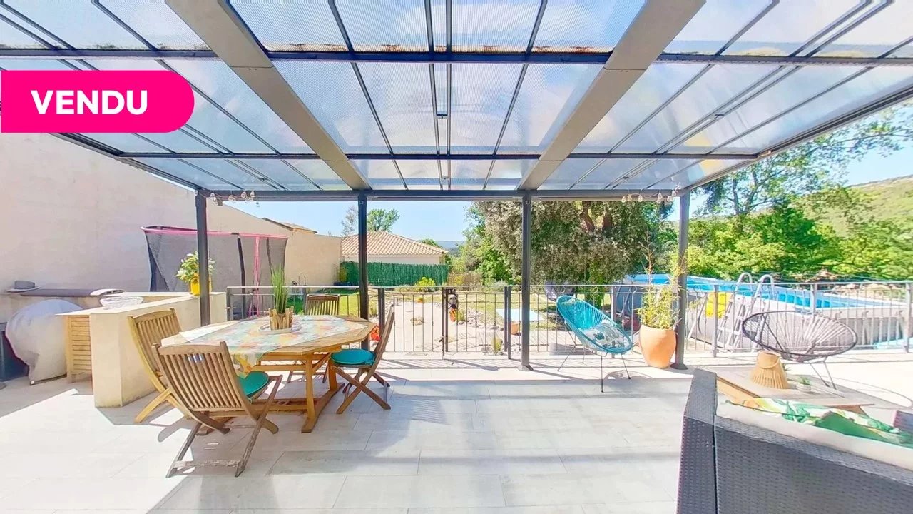 EXCLUSIVITE - Ste Anastasie-sur-Issole,  Villa plain-pied de 2015, sans vis-à-vis, au calme