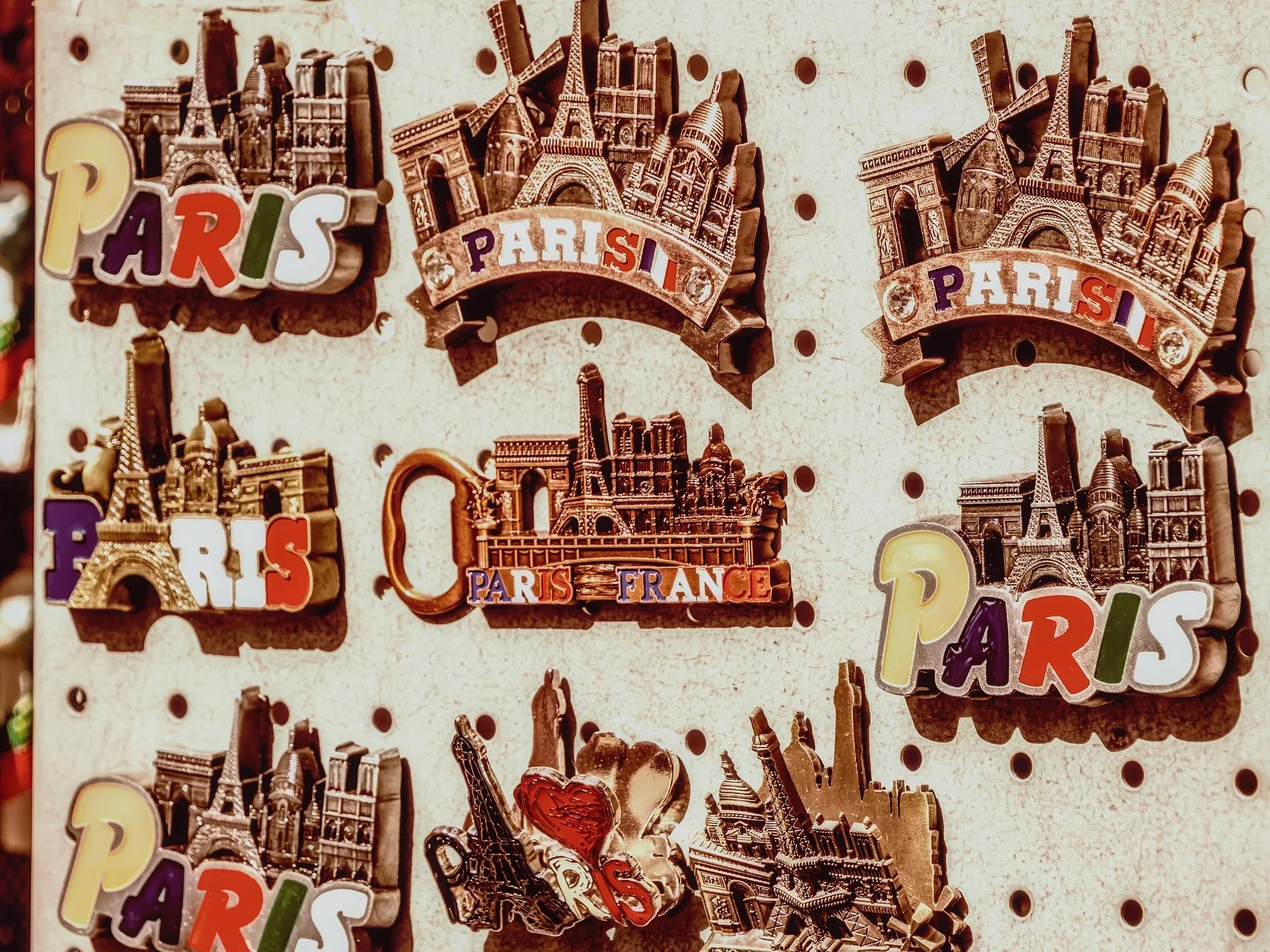 Petit immeuble commerce et logement