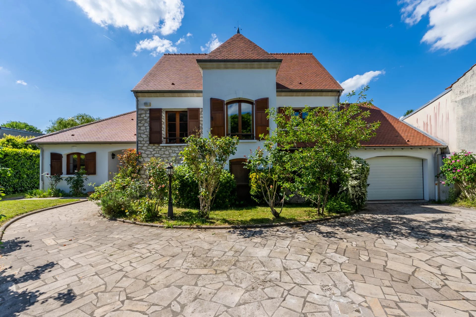 Agence immobilière de ETUDE IMMOBILIÈRE PHILIPPE LAMBERT
