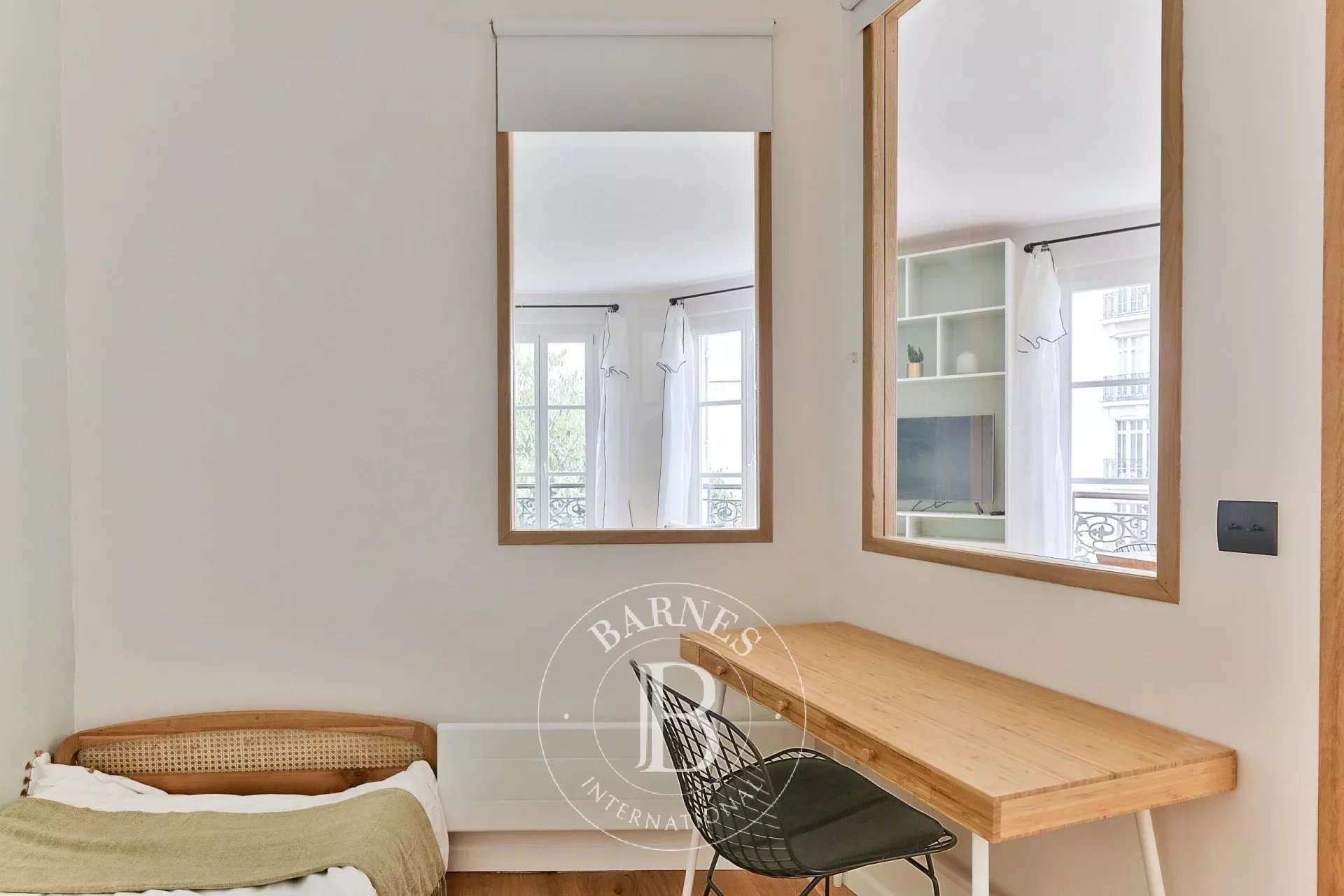 Daire Paris 3ème - picture 10