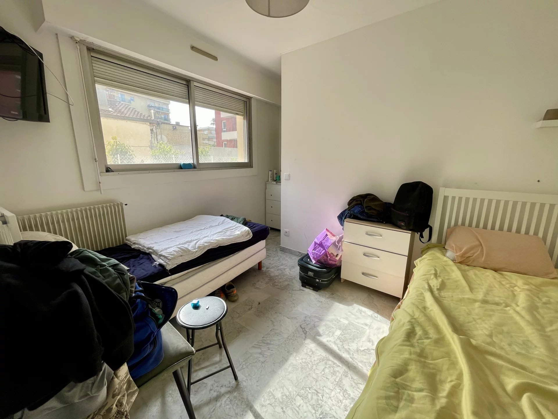 Carnolès 4 camere + terrazza di 12 m²