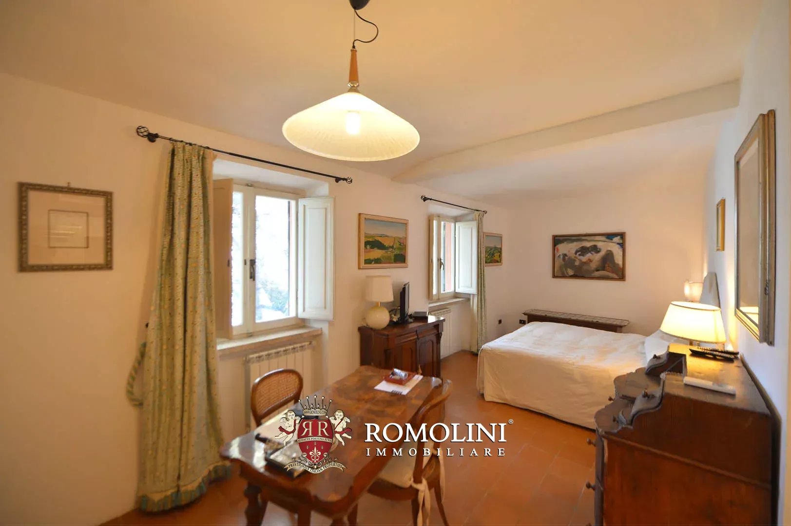 10 Bedroom Villa/Townhouse's Image 32