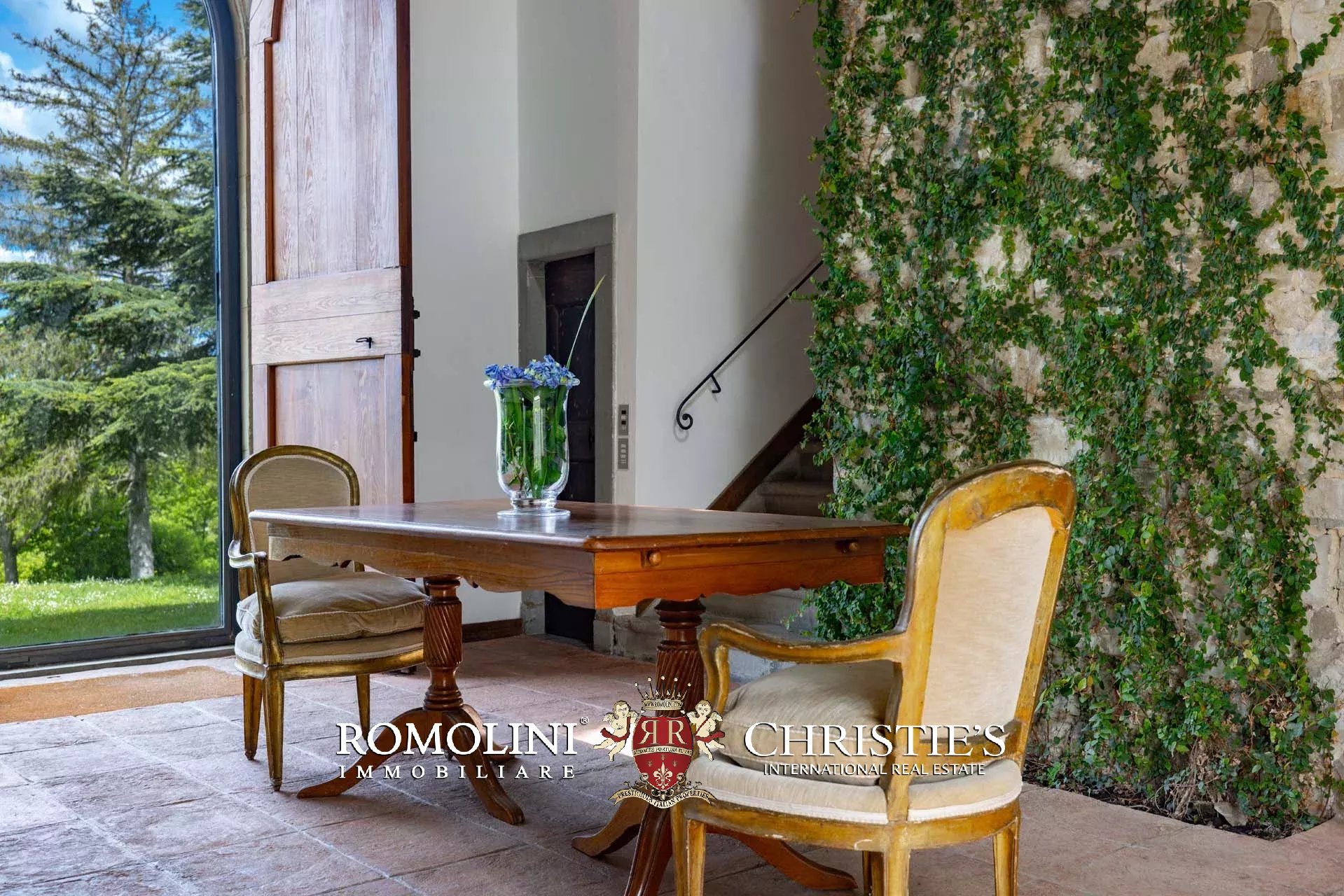 18 Bedroom Chateau's Image 40