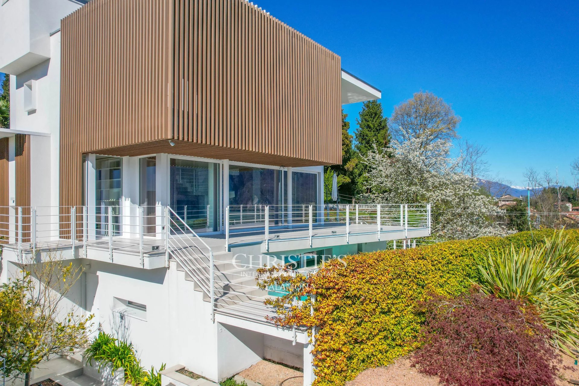 3 Bedroom Villa/Townhouse's Image 10