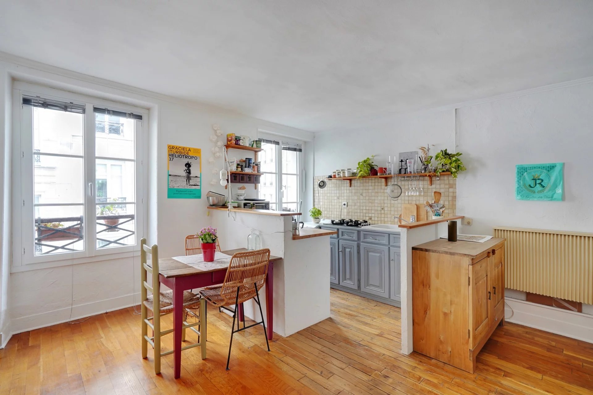 VILLAGE DES ABBESSES