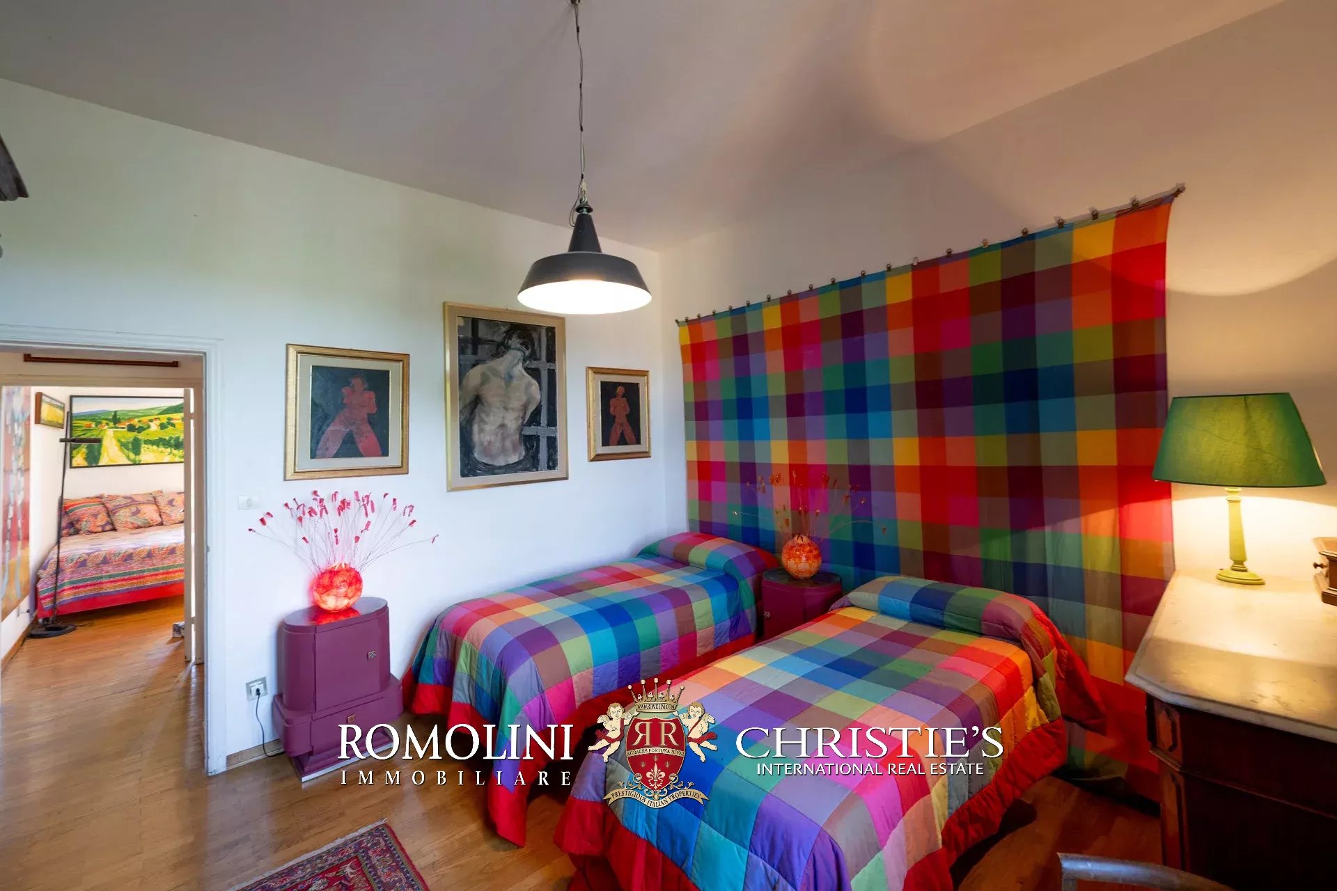 9 Bedroom Villa/Townhouse's Image 66