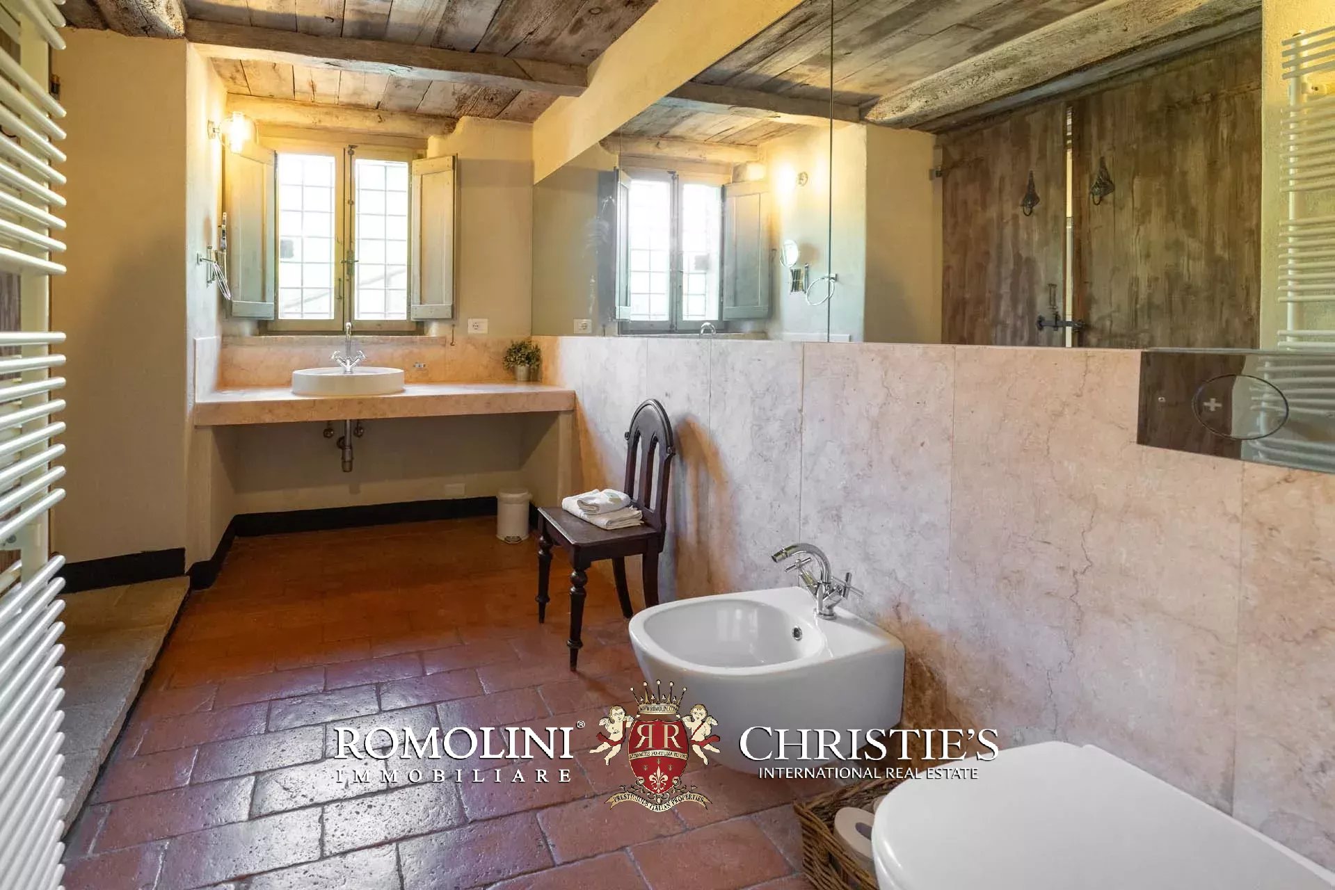 8 Bedroom Villa/Townhouse's Image 66