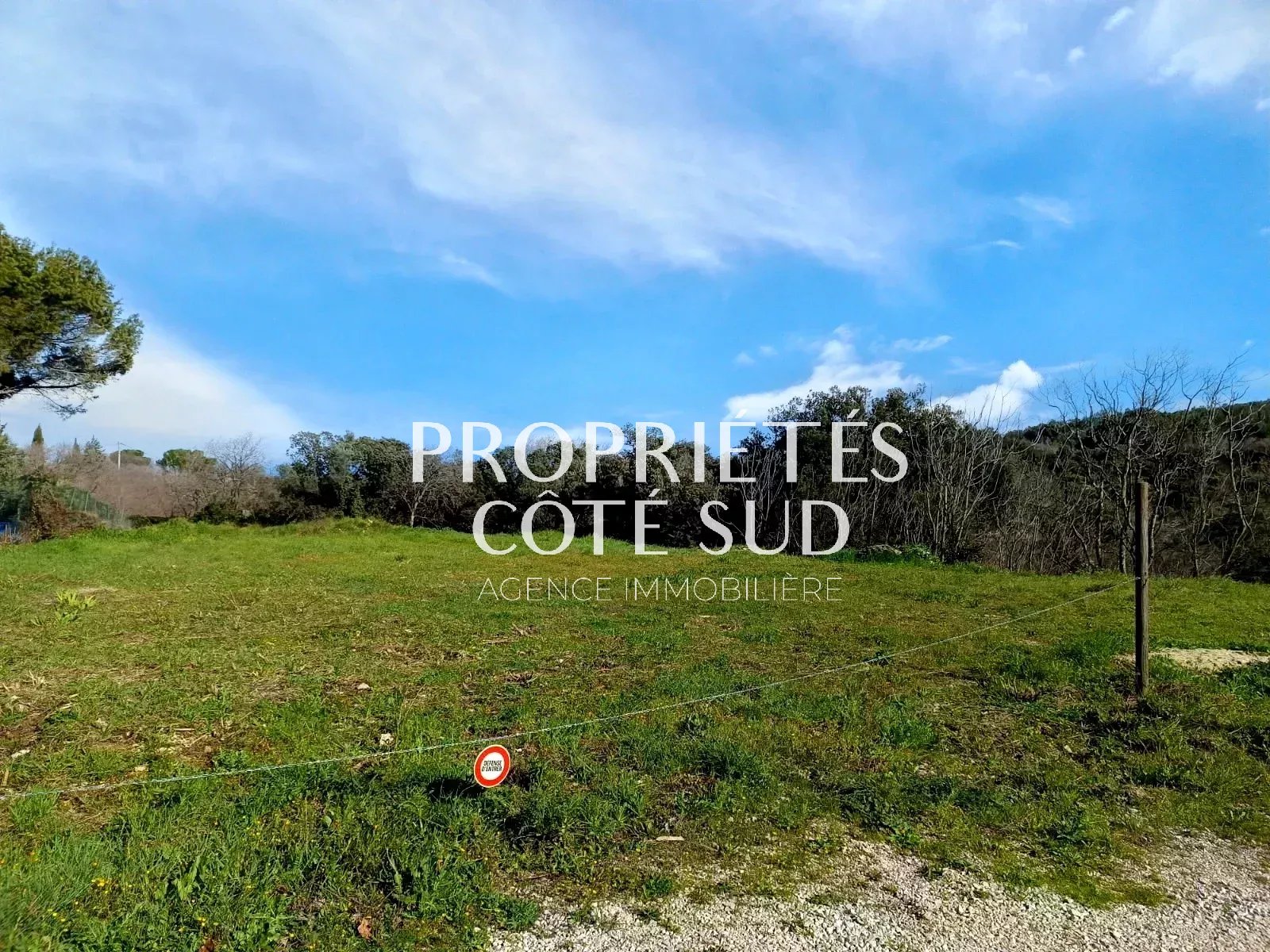Parking à vendre, 1198 m², Tavel