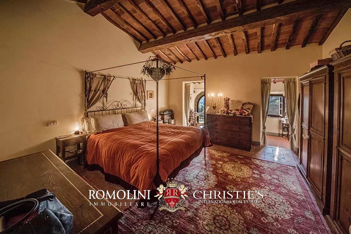 3 Bedroom Vineyard's Image 30