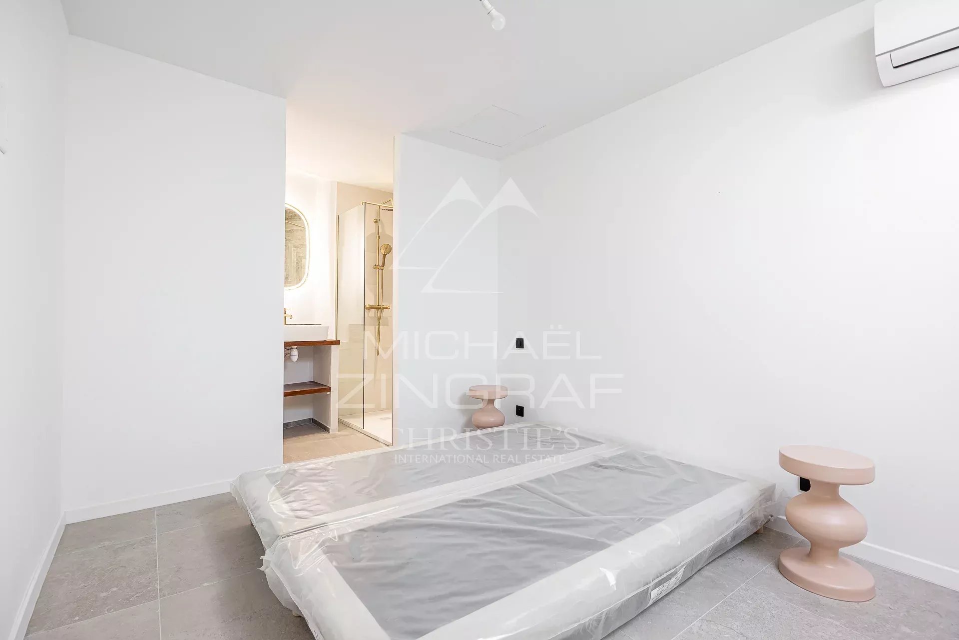 2 Bedroom Villa/Townhouse's Image 9