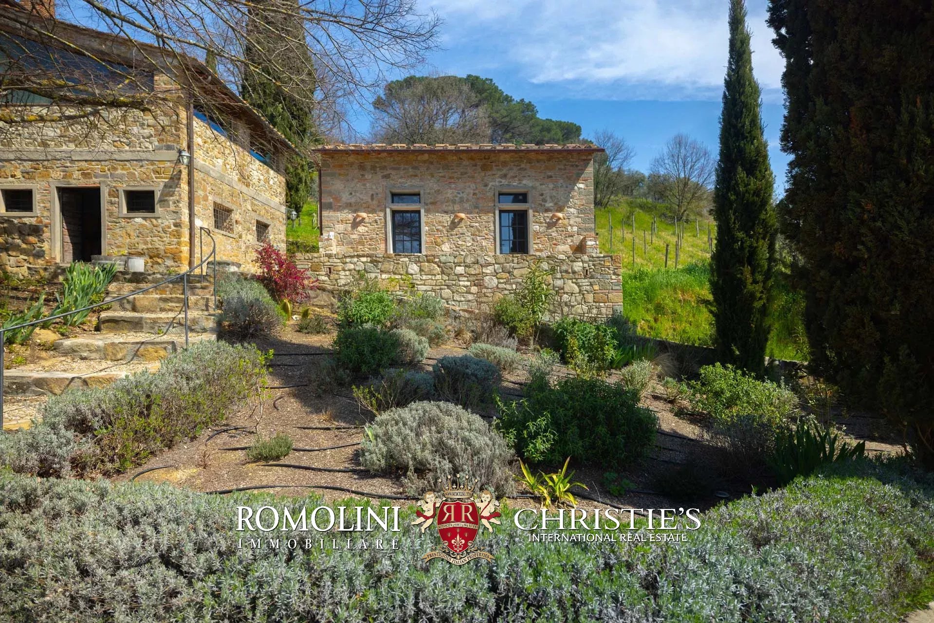 5 Bedroom Vineyard's Image 27