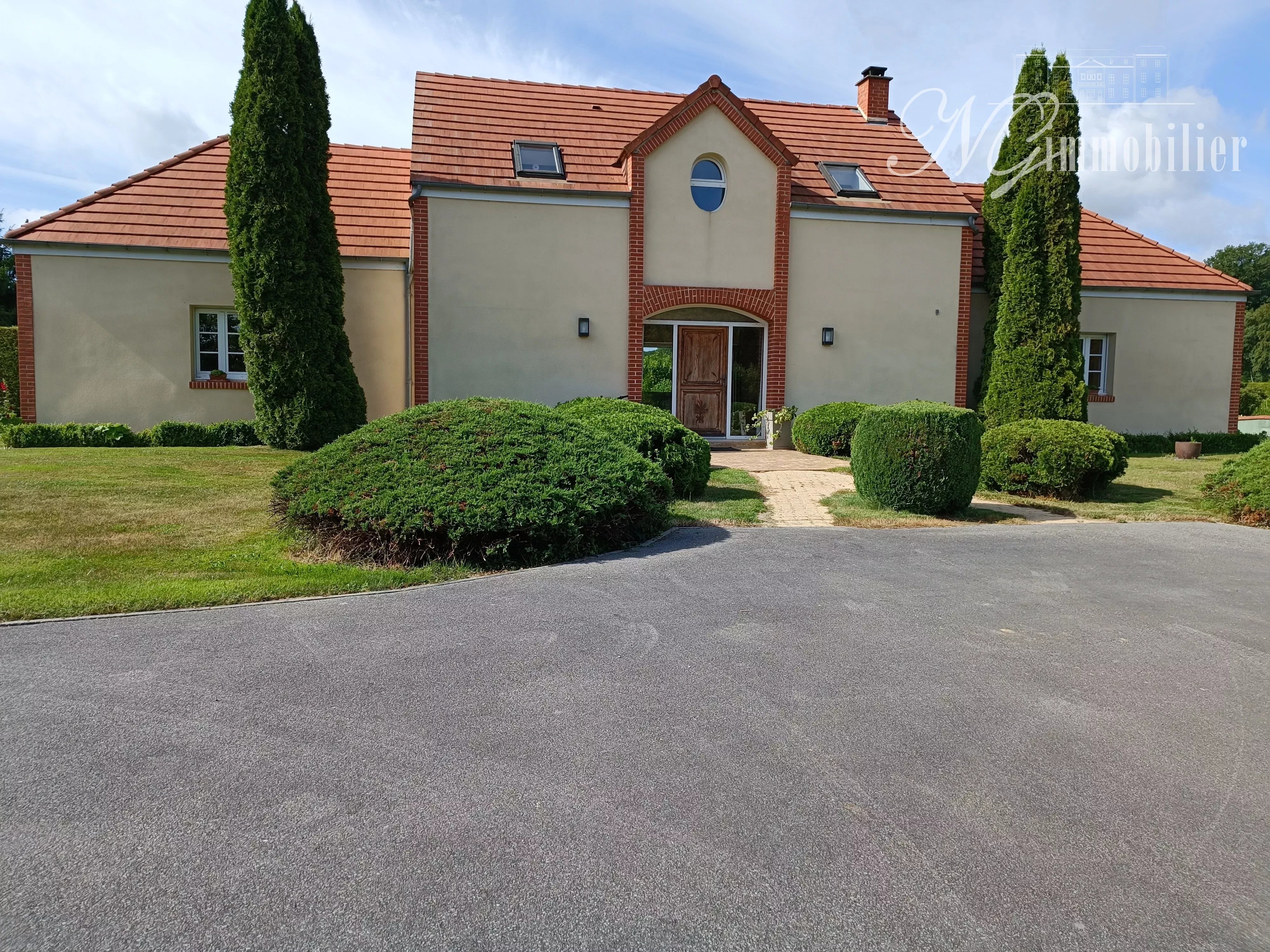 Agence immobilière de 