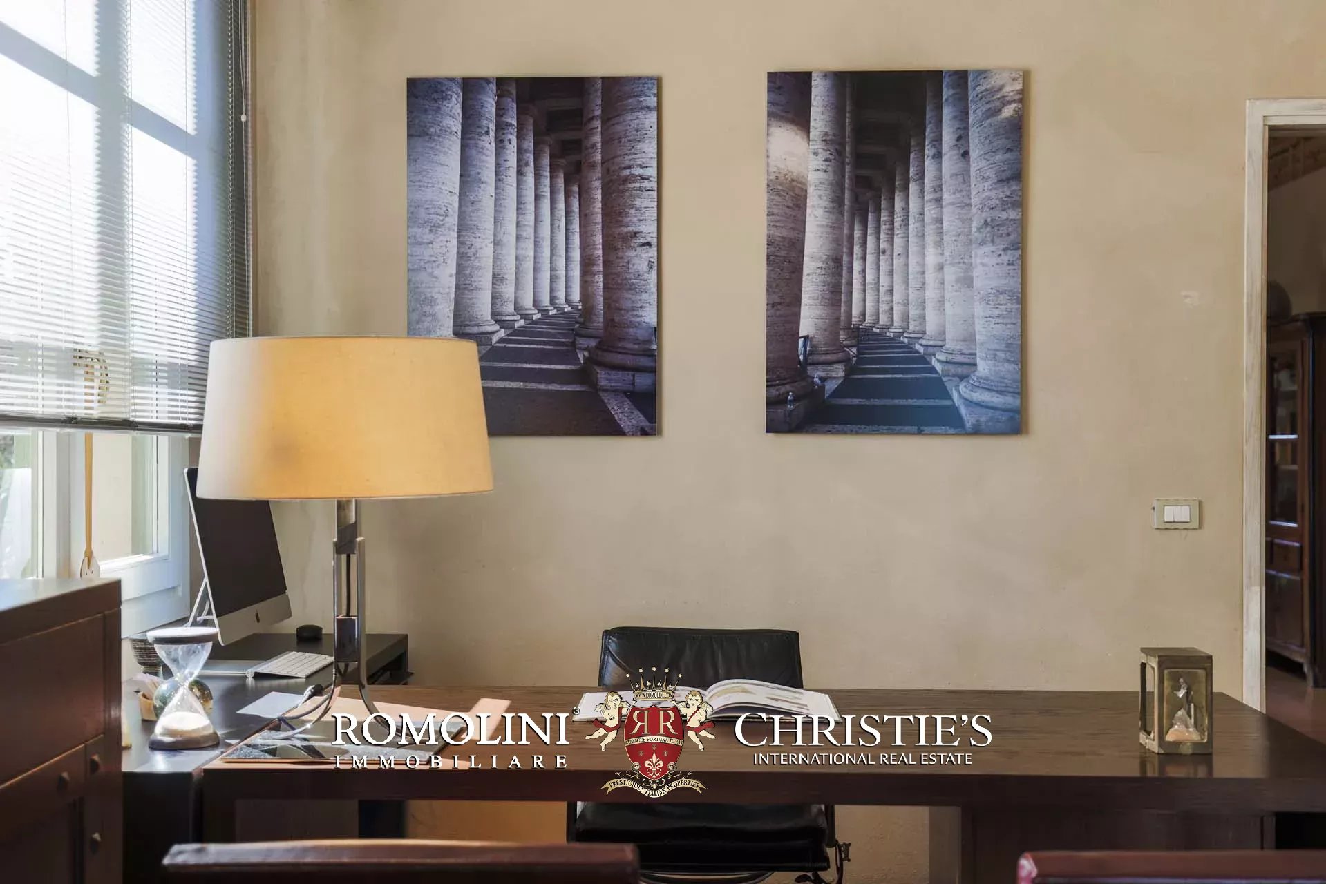 EQUESTRIAN SEA VIEW WINE ESTATE WITH VINEYARDS FOR SALE CLOSE TO BOLGHERI, TUSCANY