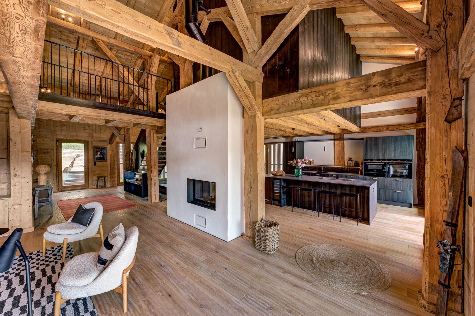 Photo of LA COTE D'ARBROZ - 6 bedroom chalet