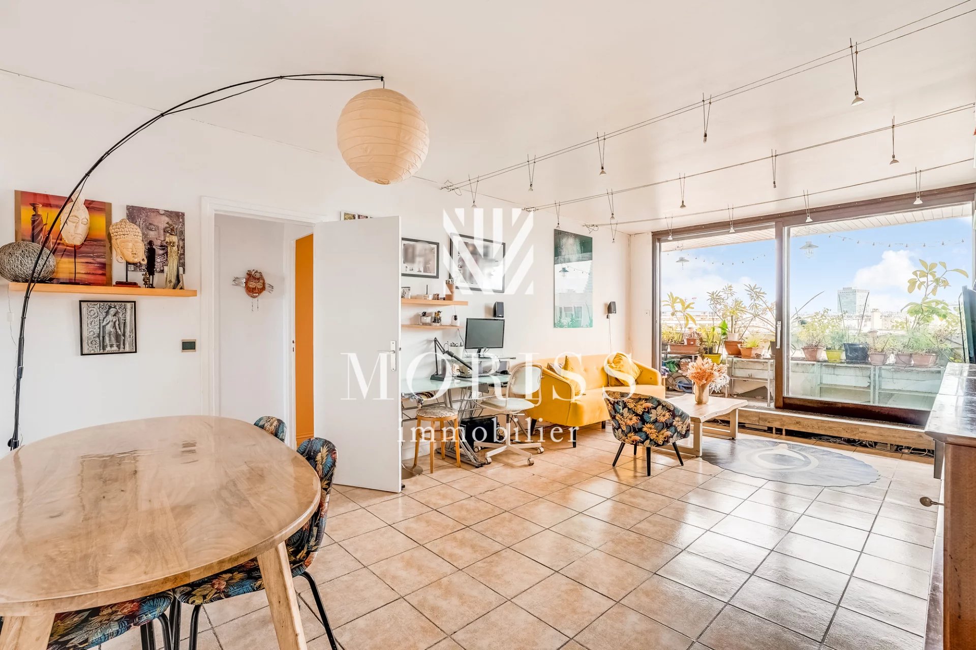 Paris 15e – Lourmel – Appartement 5 pièces de 106 m² avec terras - Image 1