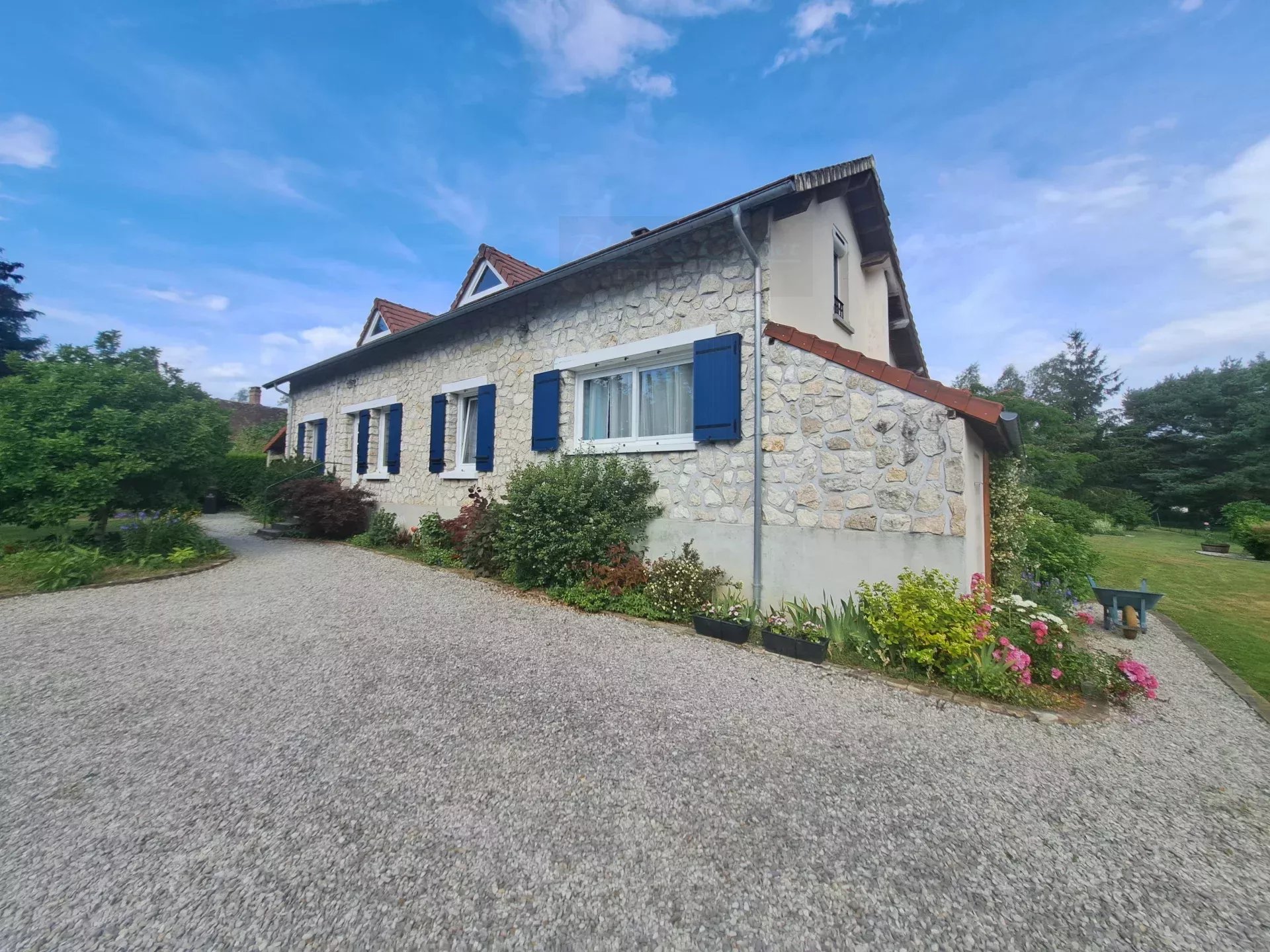 Sale House Chevillon-sur-Huillard