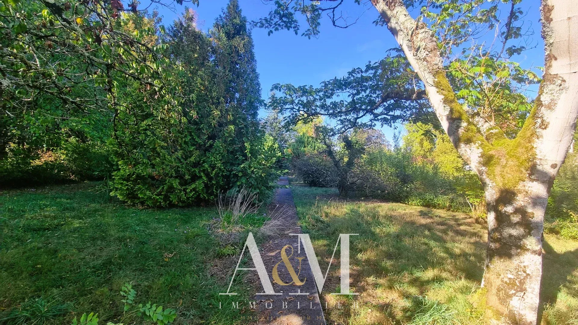 Vente Terrain constructible Magnac-sur-Touvre