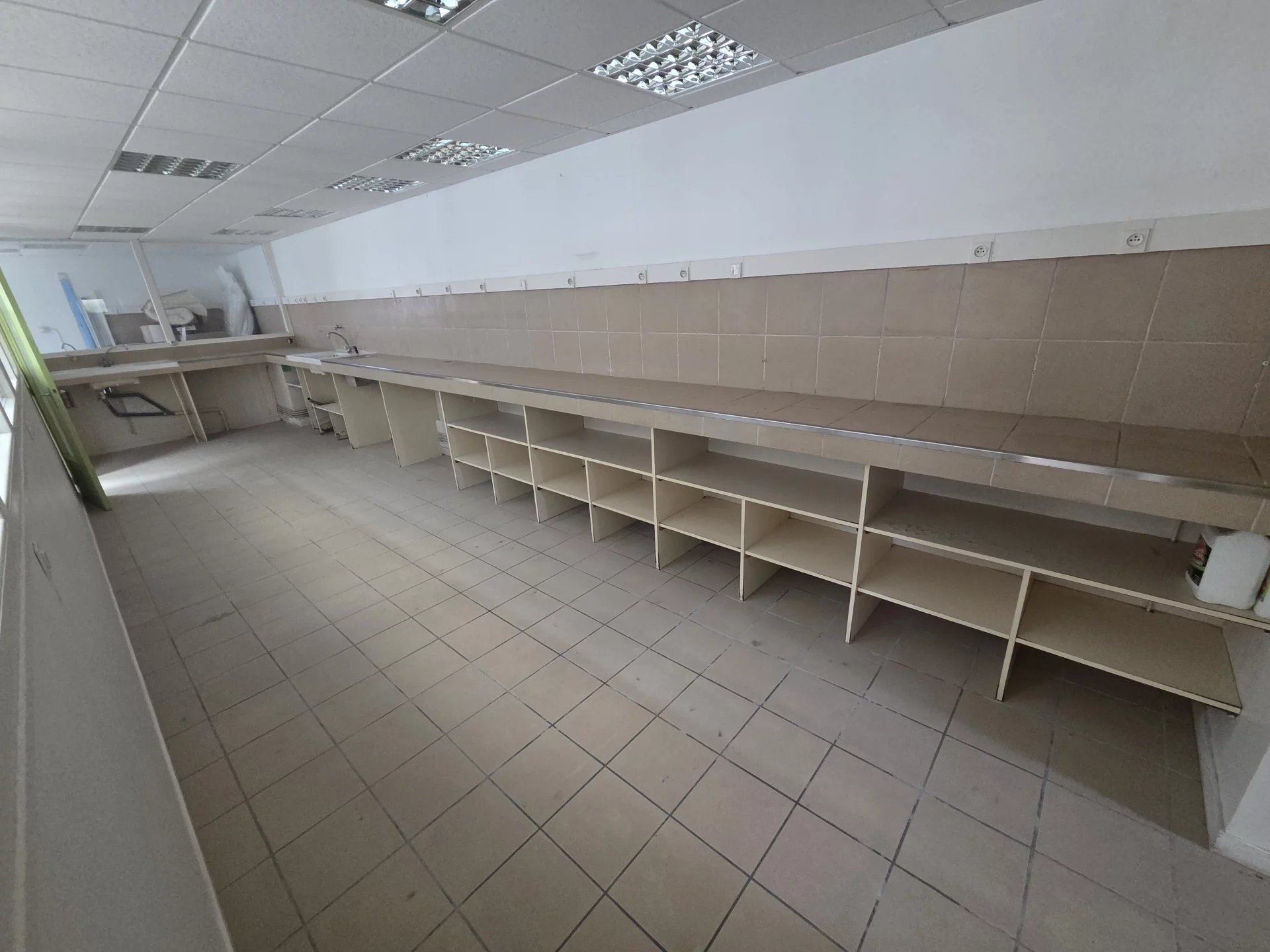 Achat Commerce T3 à Machecoul-Saint-Même (44270) - 132m²