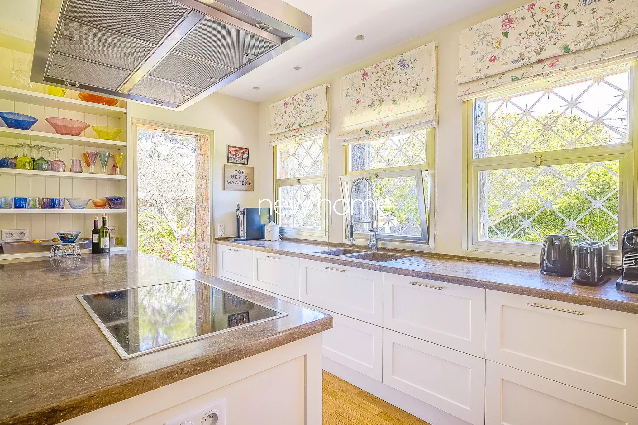 Villa dans un domaine prestigieux avec vue panoramique