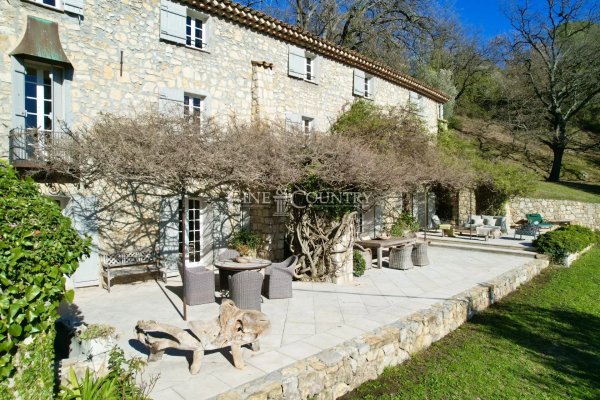 19th Century Stone Mas for sale in Châteauneuf-de-Grasse | Luxury Villa — photo 5