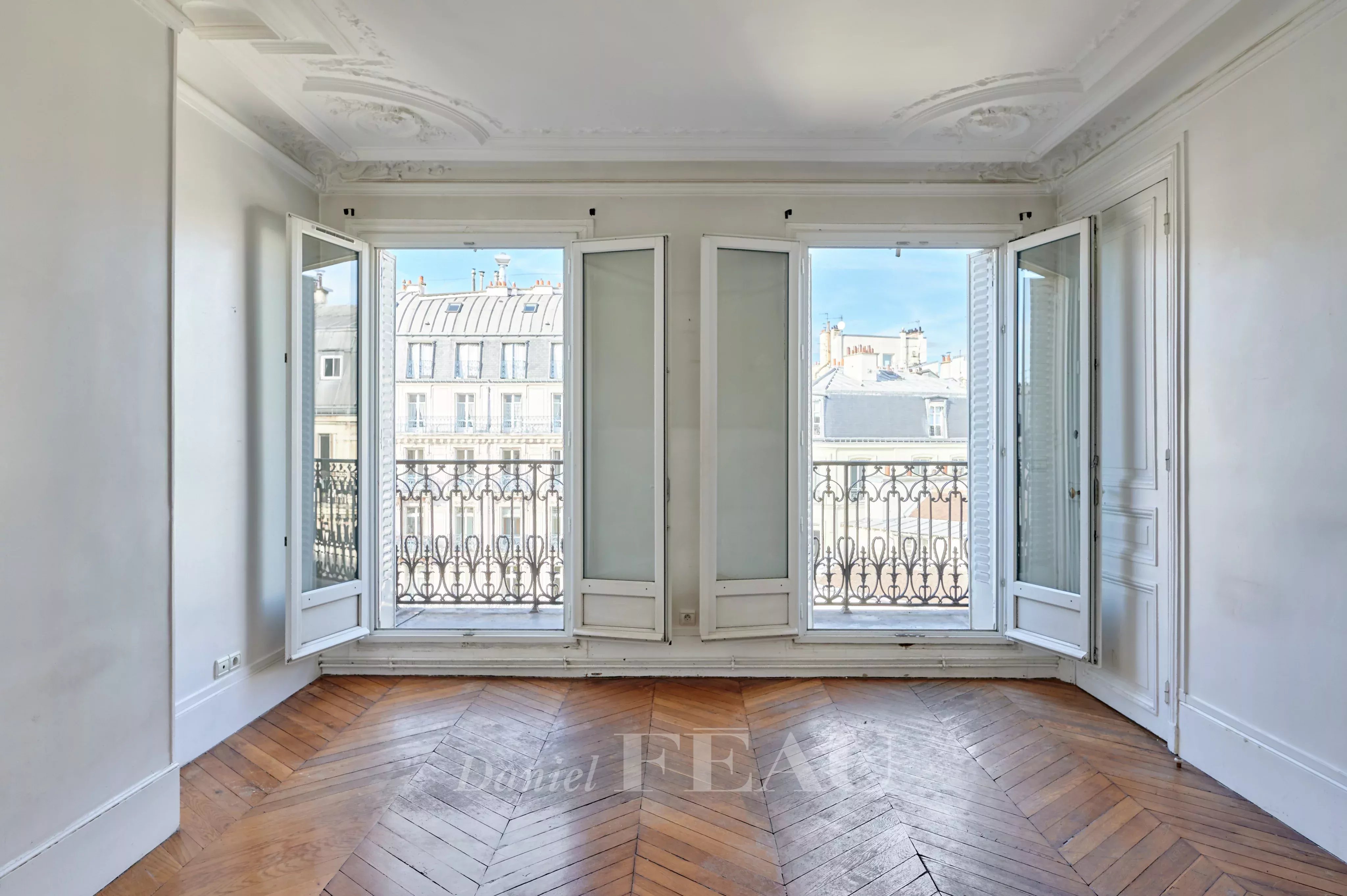 Sale Apartment Paris 6th