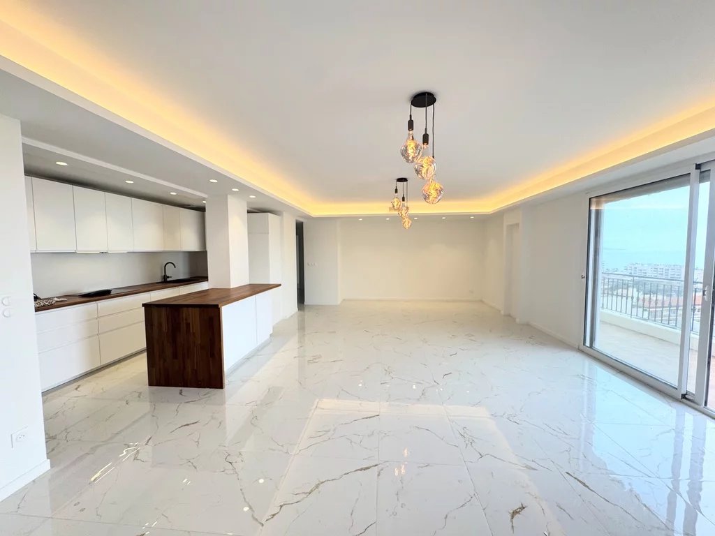 Dernier étage vue mer 4/5 piéces Roquebrune Cap Martin