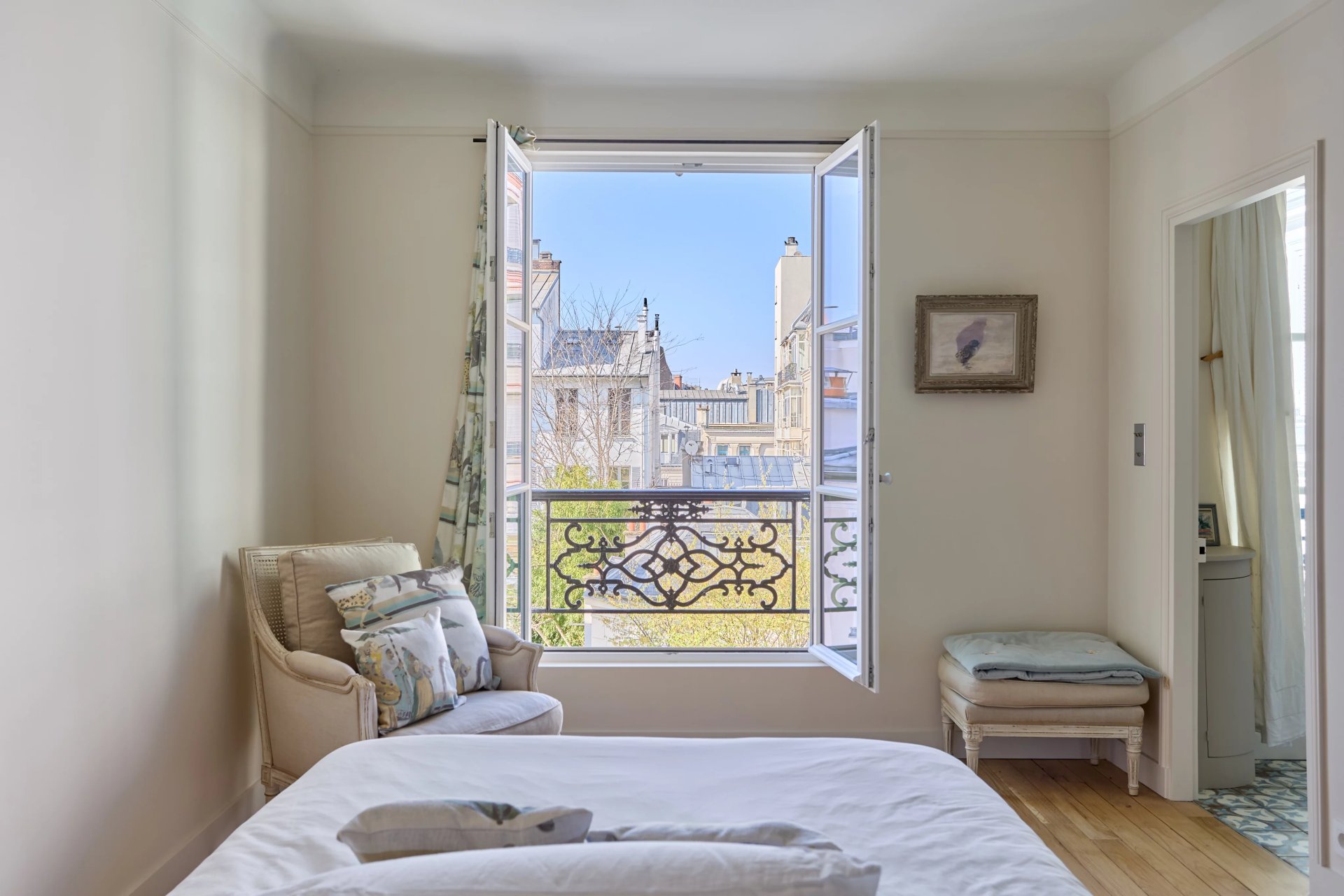 2 Bedroom Apartment/Flat's Image 7