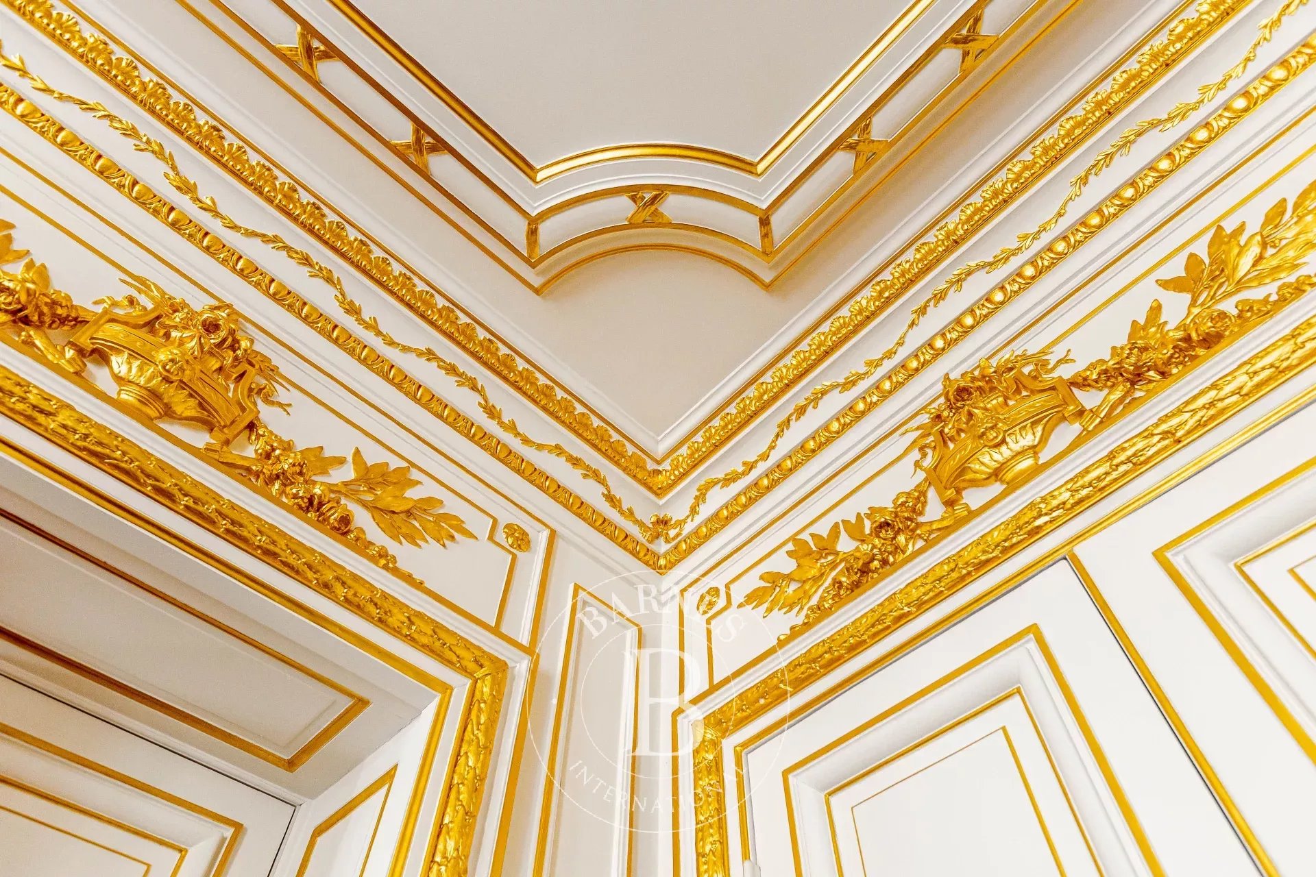 Paris  - Apartment 8 Bedrooms - picture 6